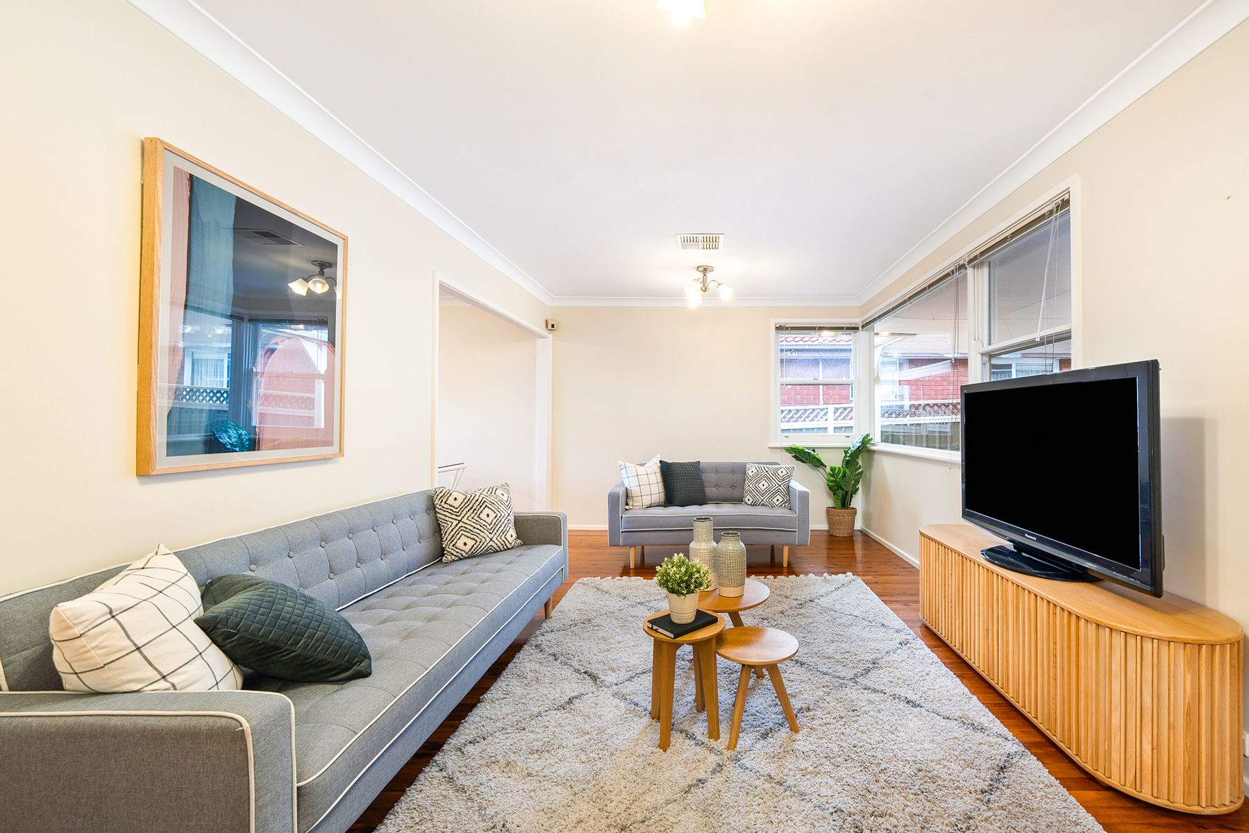 7 Apex Avenue, Picnic Point NSW 2213, Picnic Point - Thumbnail 2