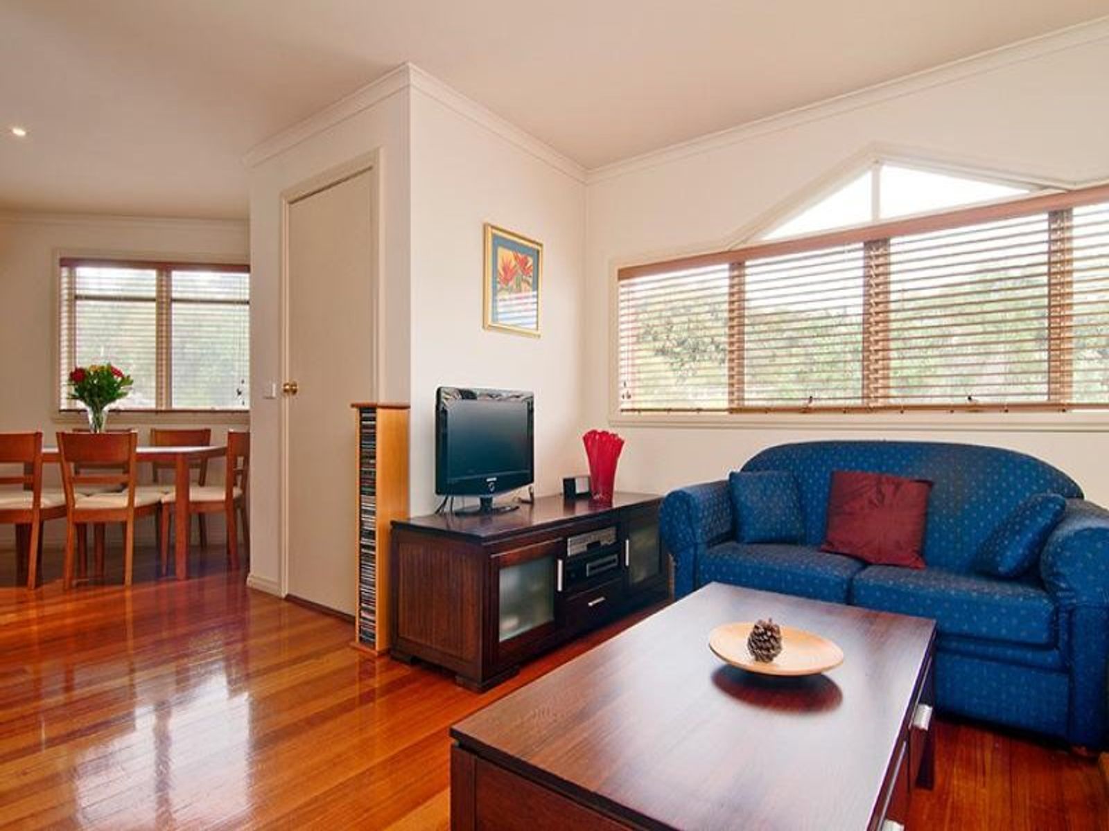 14 Coopers Lane, Kensington - Thumbnail 4