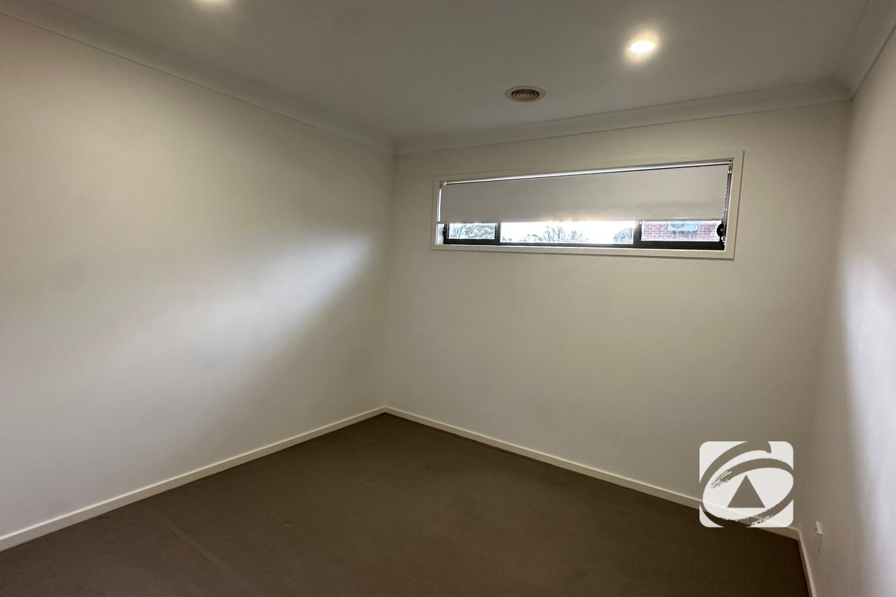 1 Nebula Lane, Cranbourne East VIC 3977, Cranbourne East - Thumbnail 8