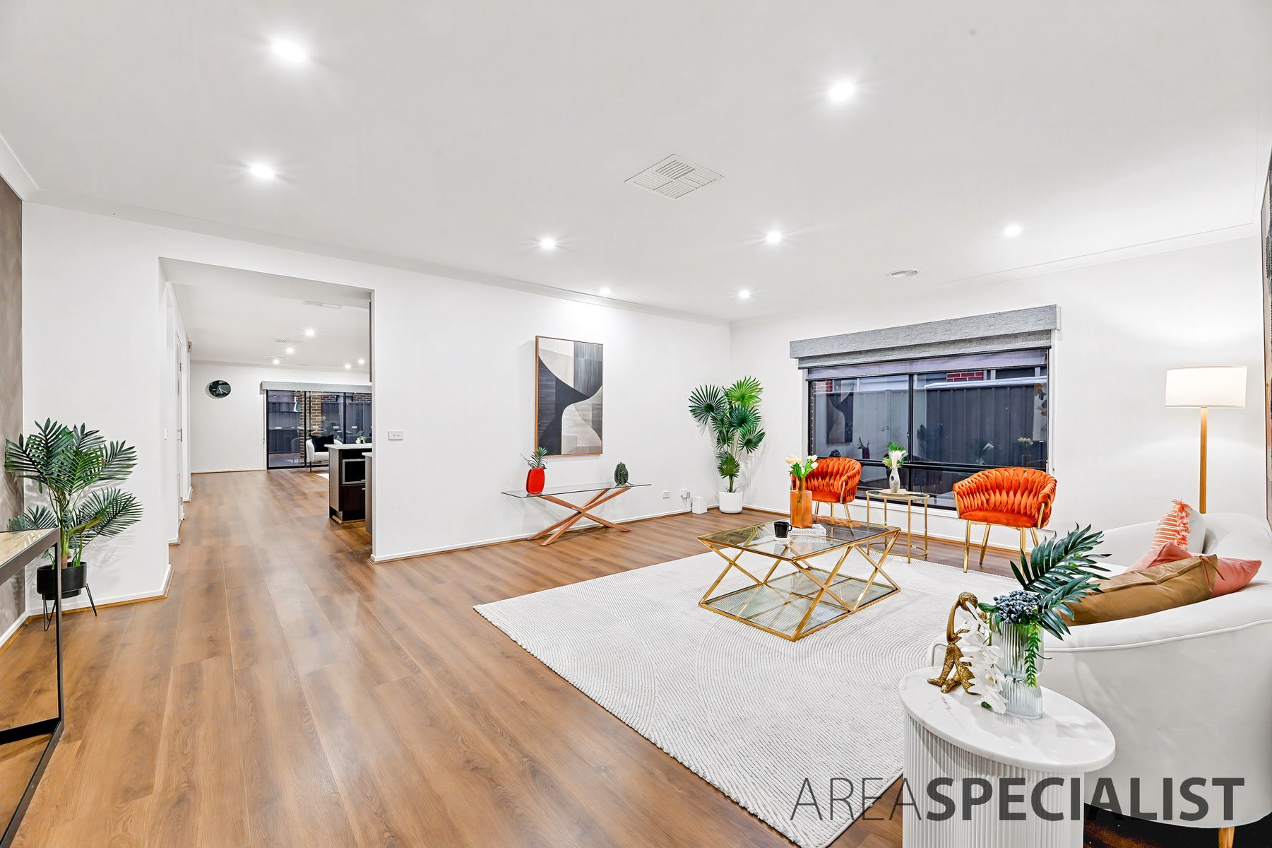 3 Aspera Place, Cranbourne North, Cranbourne North - Thumbnail 2