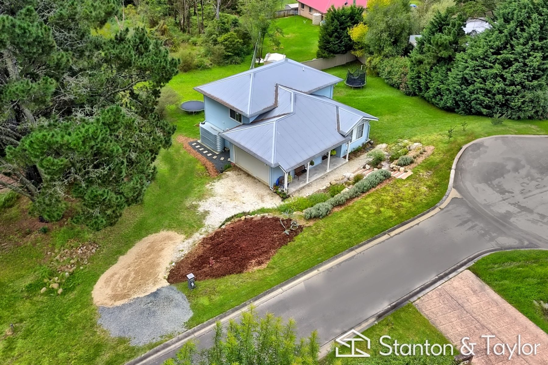 25 Log Bridge Place, Hazelbrook - Thumbnail 3