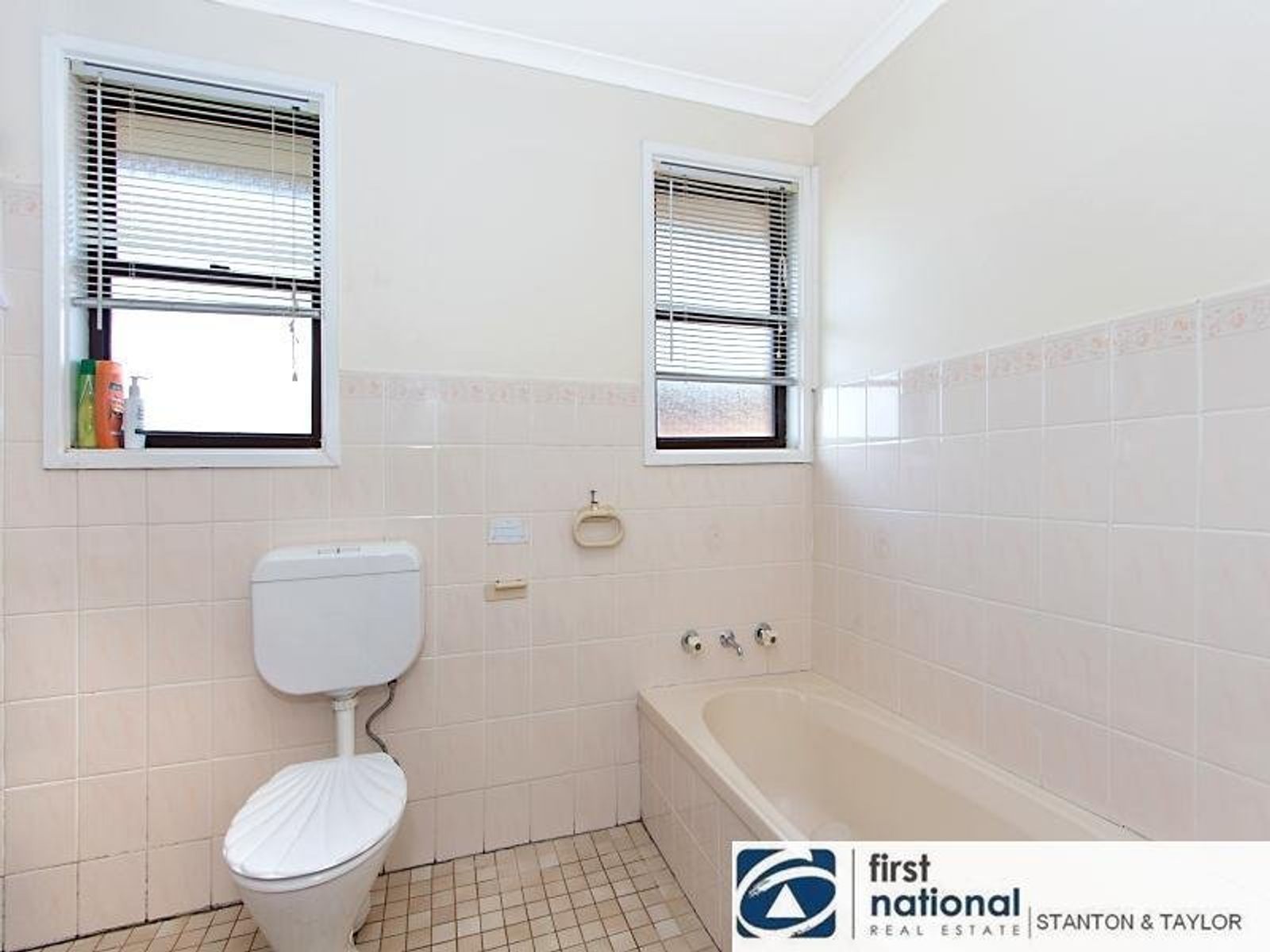 6 Lewis Road, Cambridge Gardens - Thumbnail 7