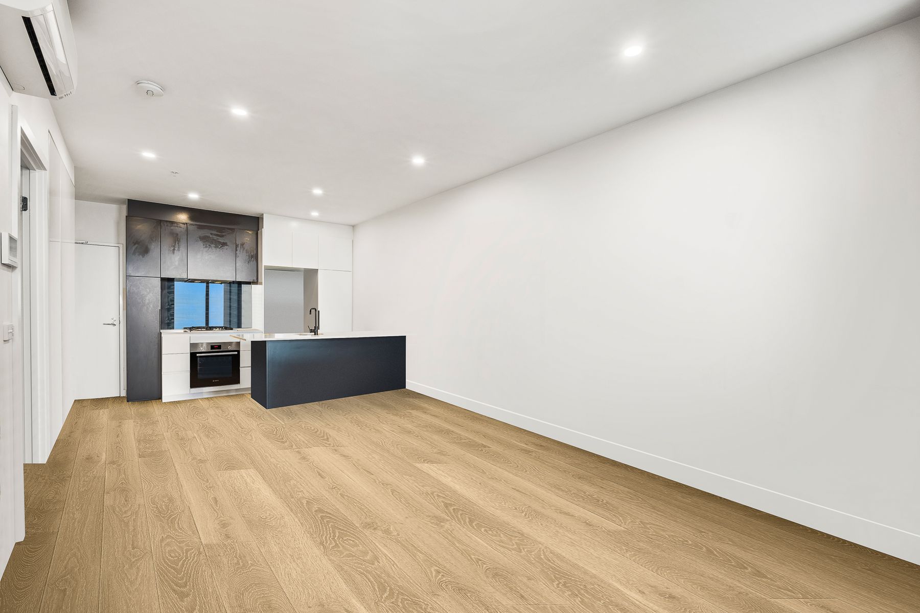 1111B/4 Joseph Road, Footscray, VIC 3011, Footscray - Thumbnail 5