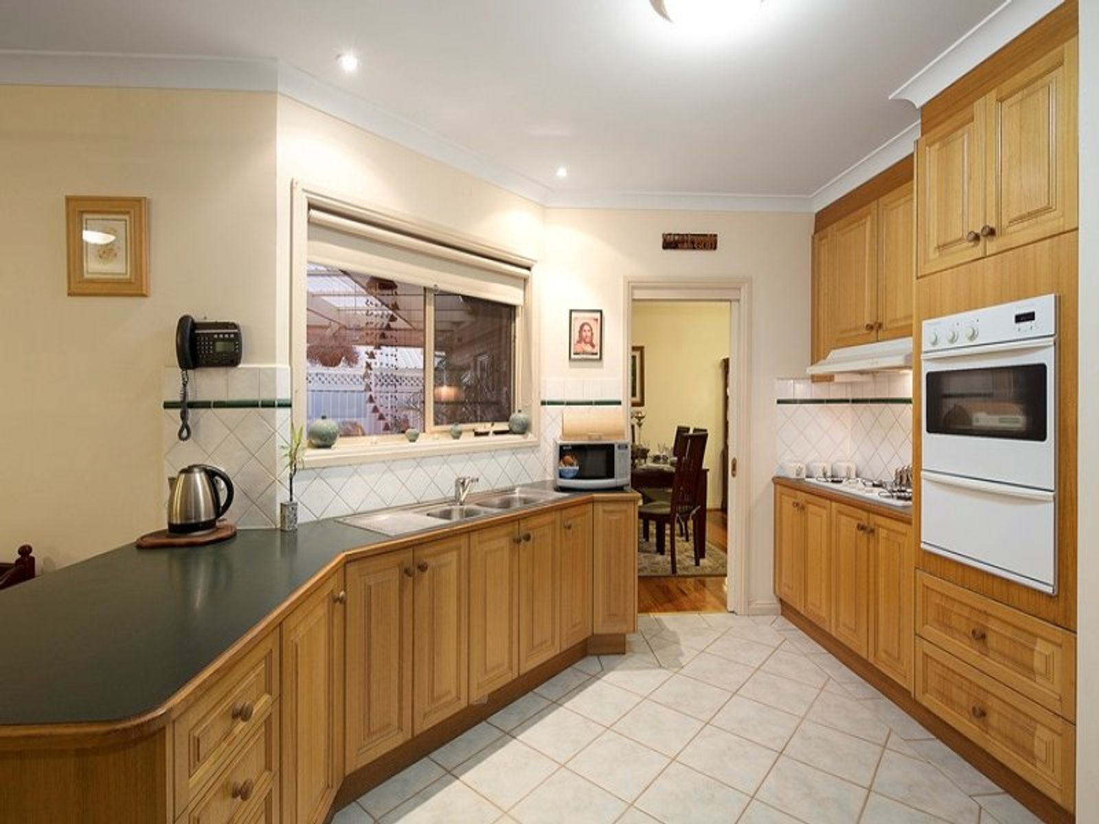 12 Atkinson Court, Aspendale Gardens, VIC 3195, Aspendale Gardens - Thumbnail 3