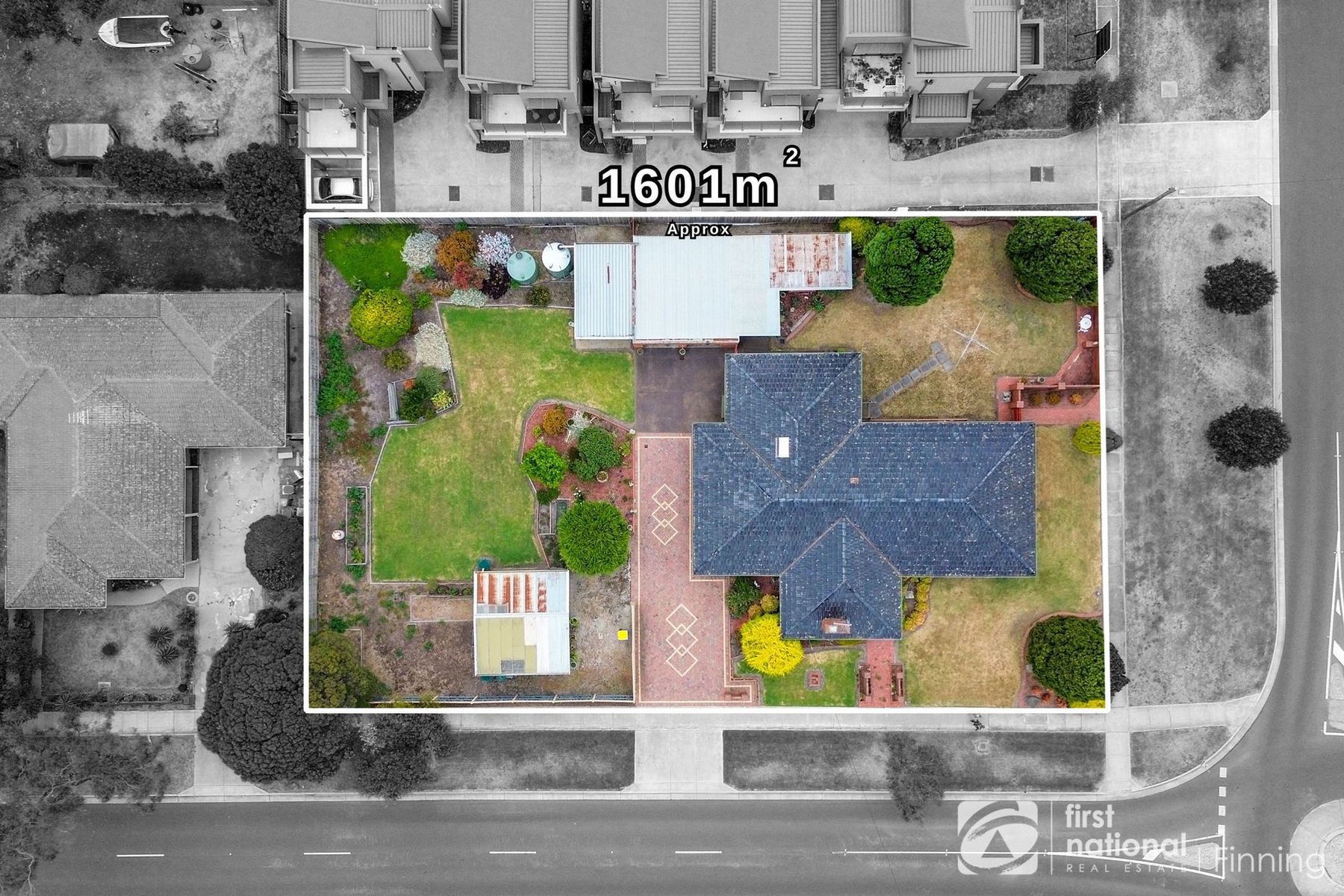 28 Russell Street, Cranbourne VIC 3977, Cranbourne - Thumbnail 3