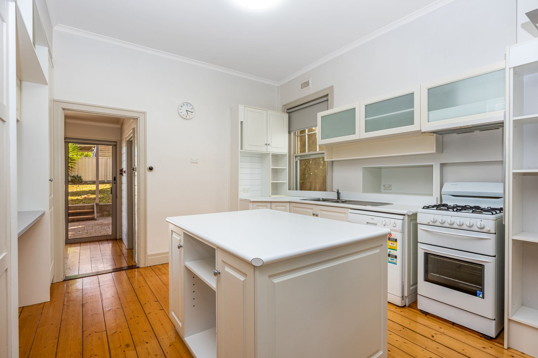 21 Bayne Street, North Bendigo, VIC 3550, North Bendigo - Thumbnail 3