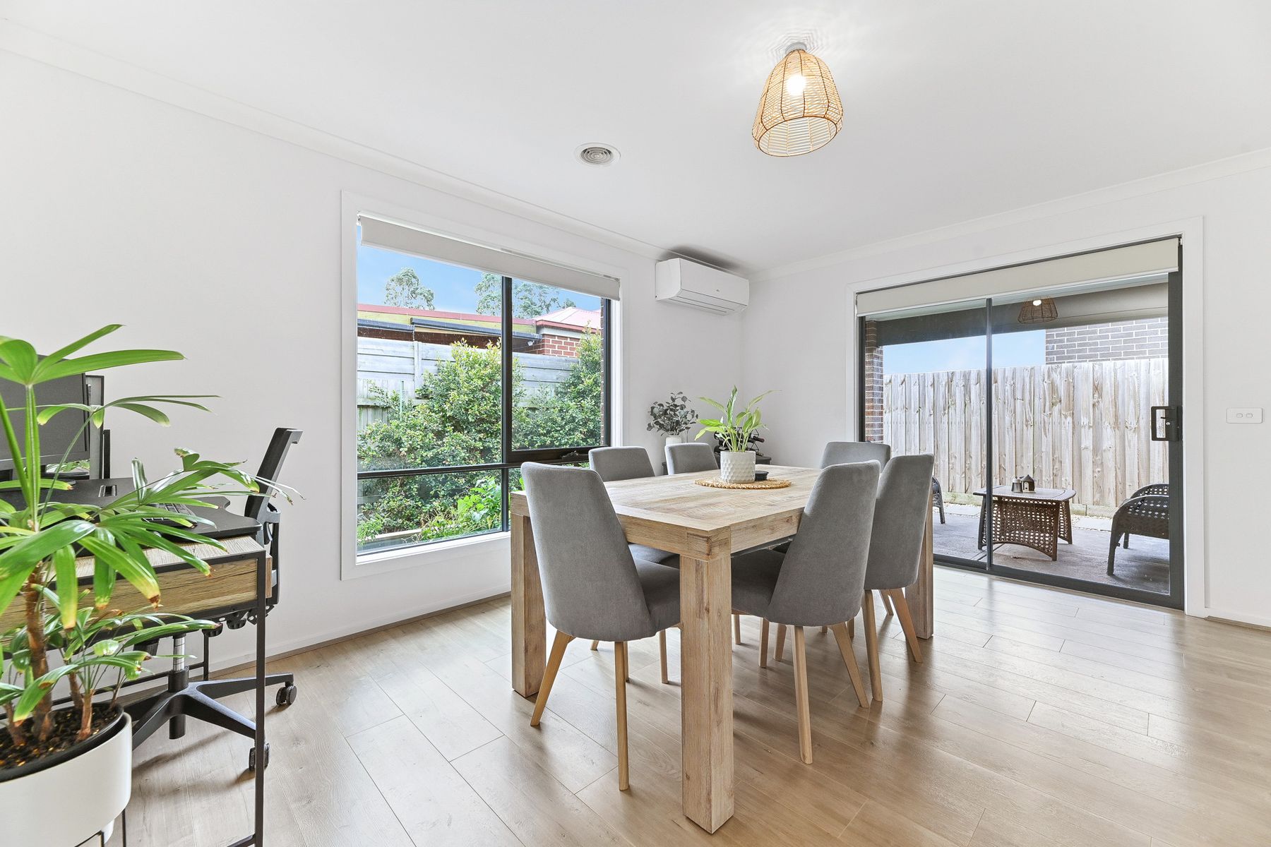 38 Goshawk Drive, Pakenham, VIC 3810, Pakenham - Thumbnail 6