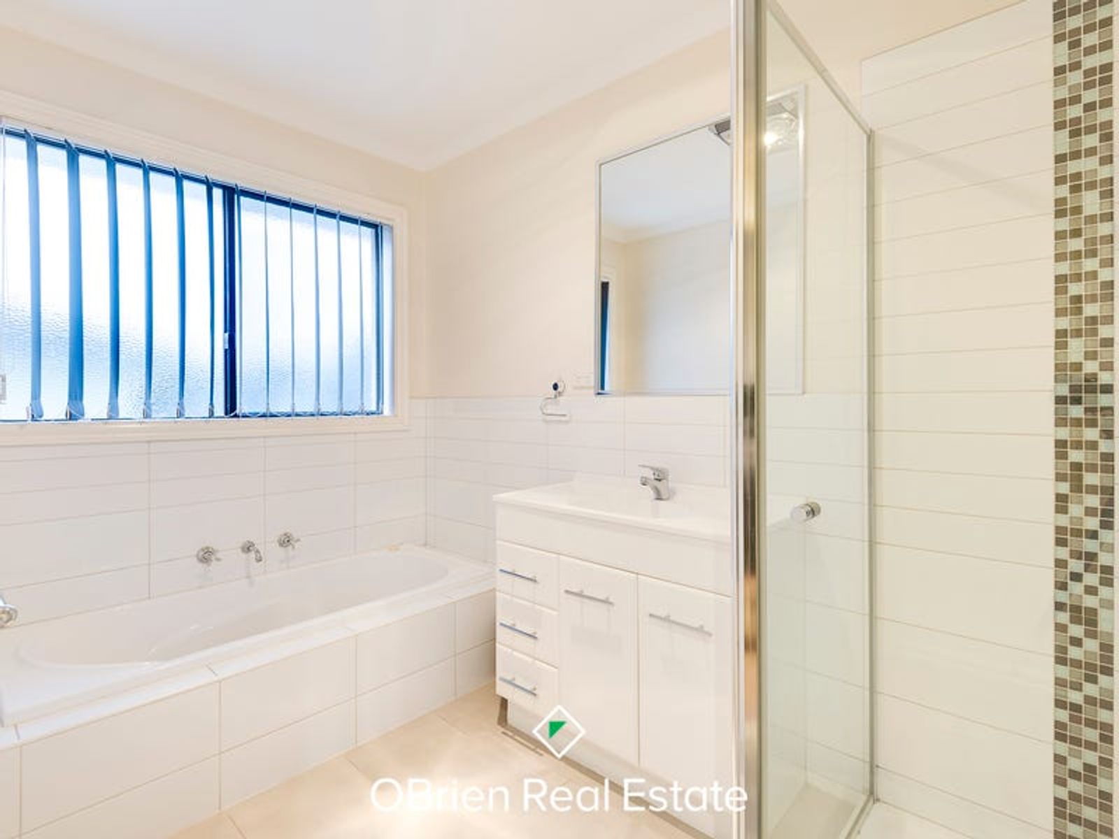 1/130 Kennington Park Drive, Endeavour Hills, VIC 3802, Endeavour Hills - Thumbnail 8