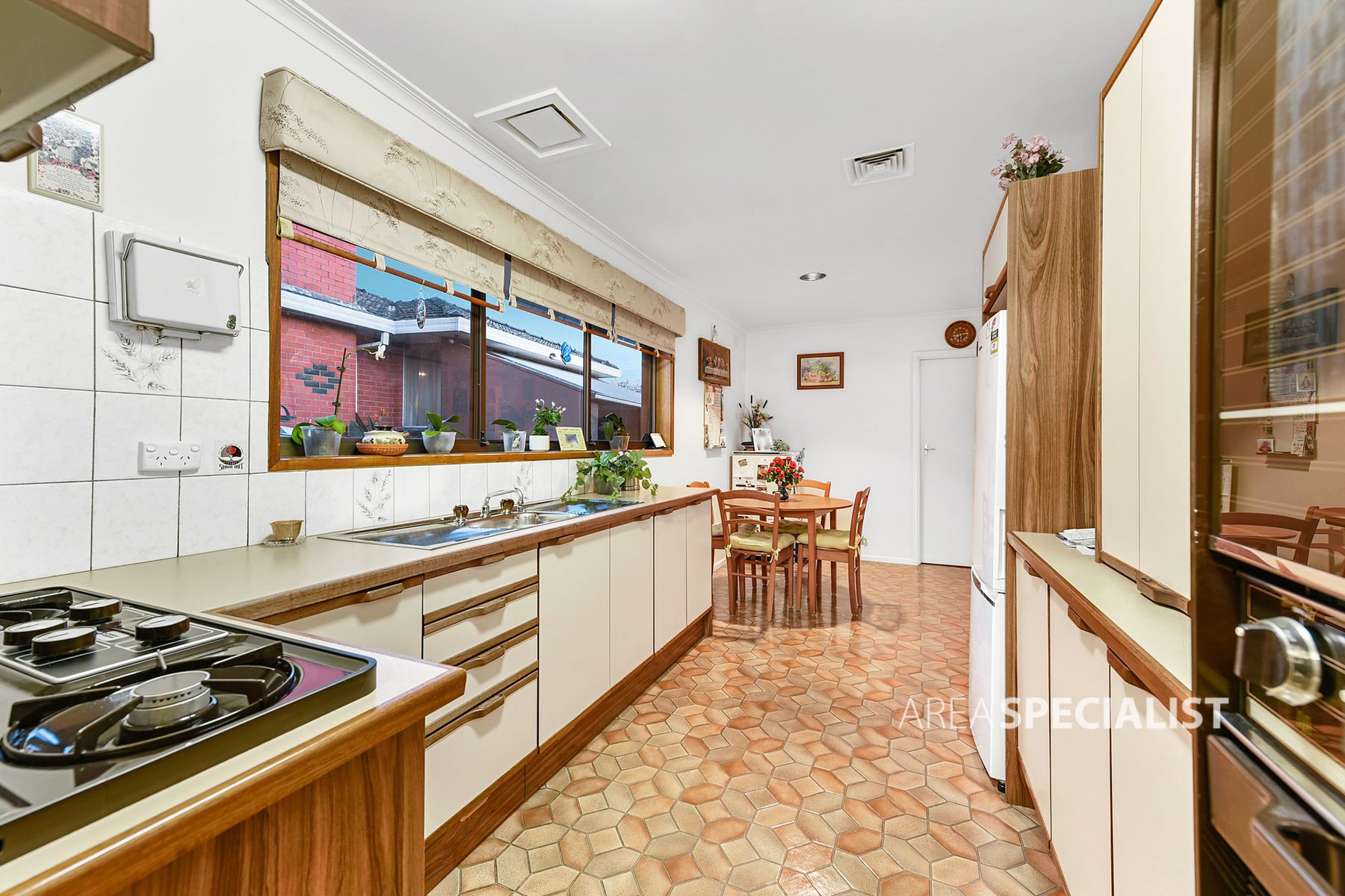 20 Glenthorne Drive, Keysborough, VIC 3173, Keysborough - Thumbnail 8