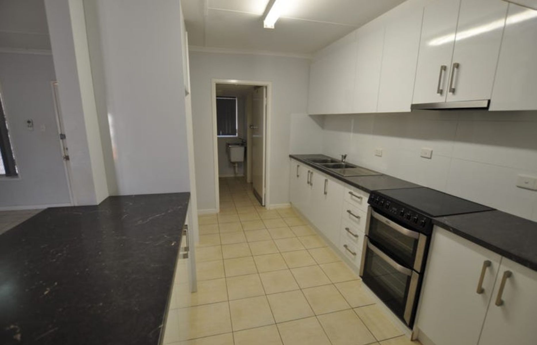 37 Catamore Court, South Hedland WA 6722, South Hedland - Thumbnail 4