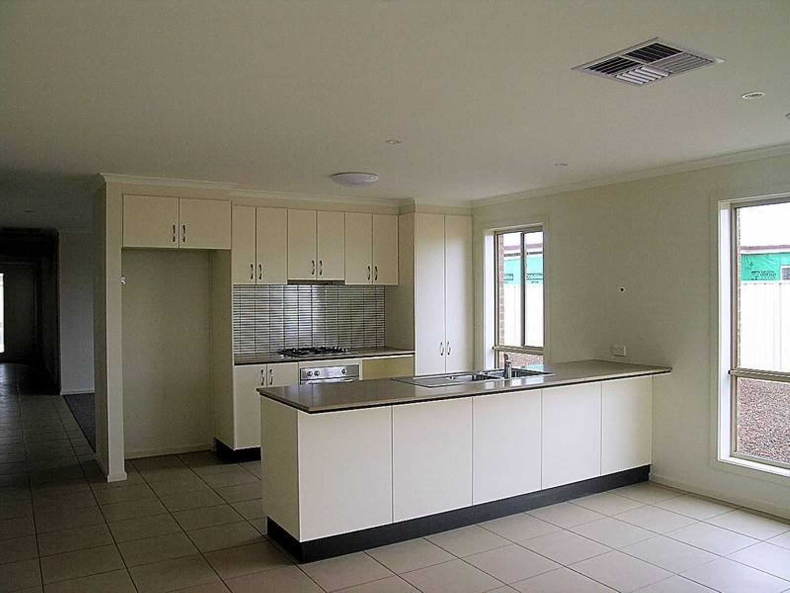 369 Eighth Street, Mildura - Thumbnail 3