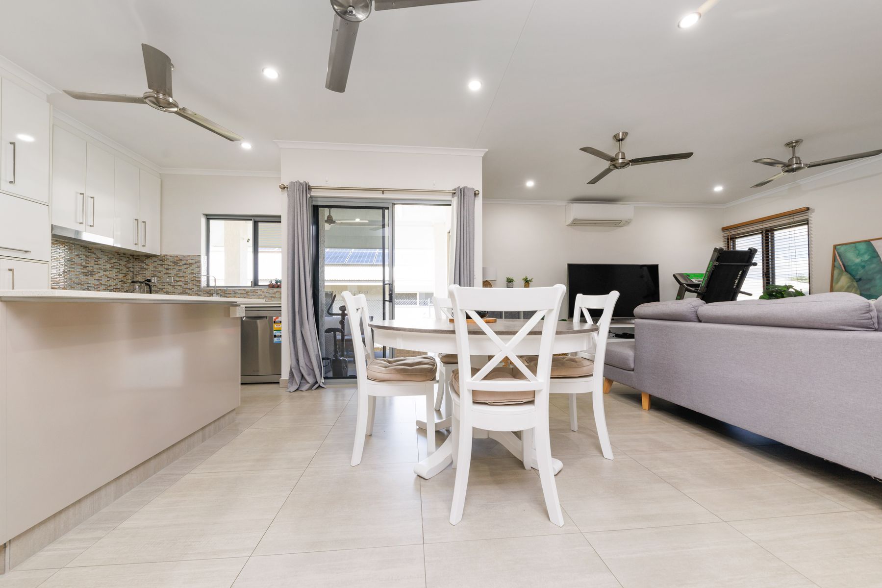 10 Dorling Street, Muirhead NT 0810, Muirhead - Thumbnail 4