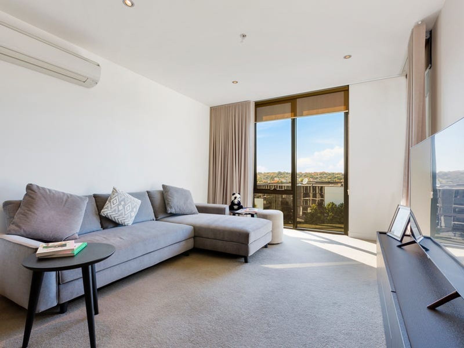 902/770B Toorak Road, Glen Iris, VIC 3146, Glen Iris - Thumbnail 2