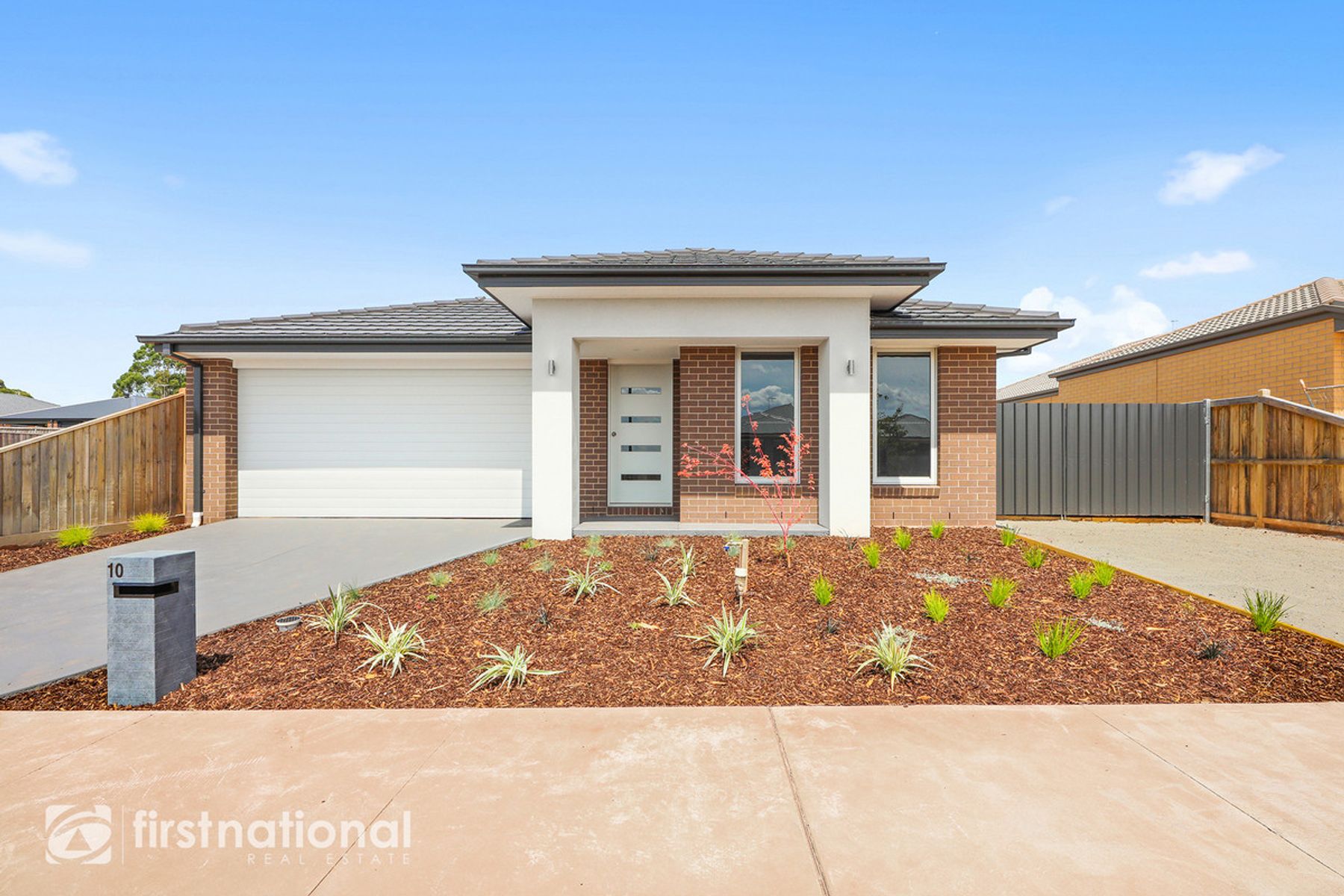 10 Kurrajong Road, Warragul, VIC 3820, Warragul - Thumbnail 2