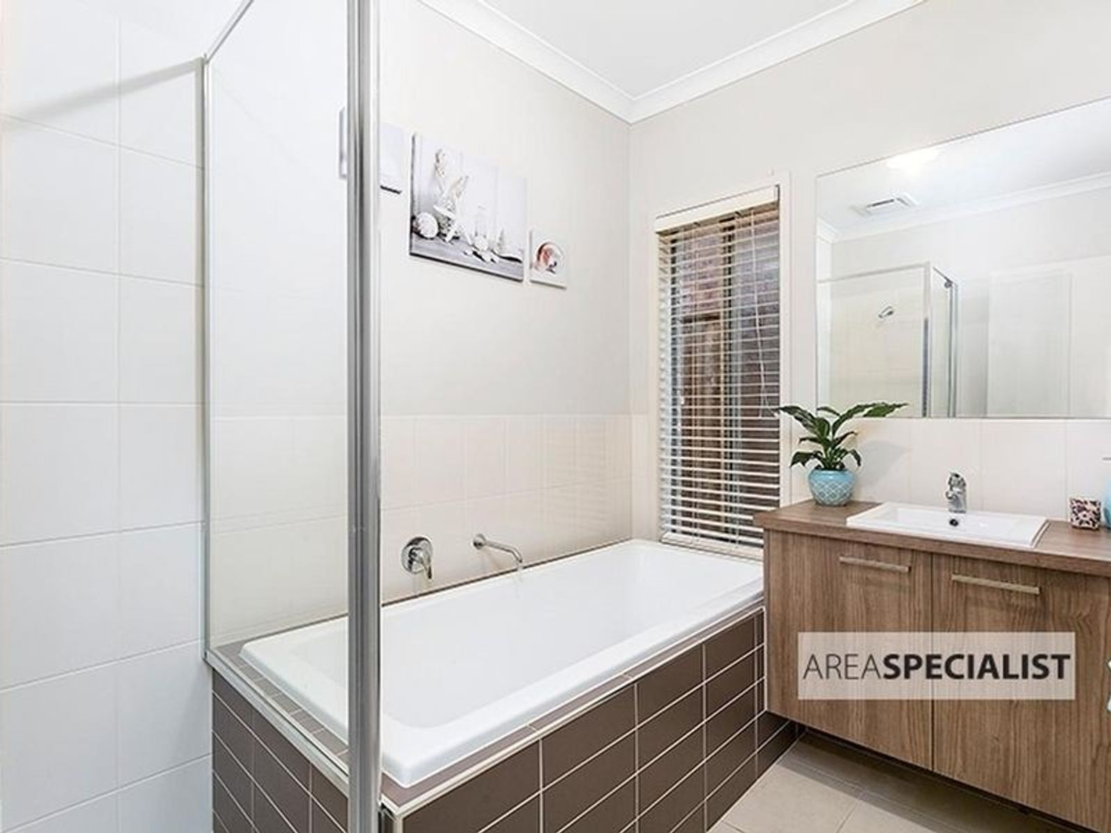 7 Dahlia Crescent, Keysborough, VIC 3173, Keysborough - Thumbnail 7