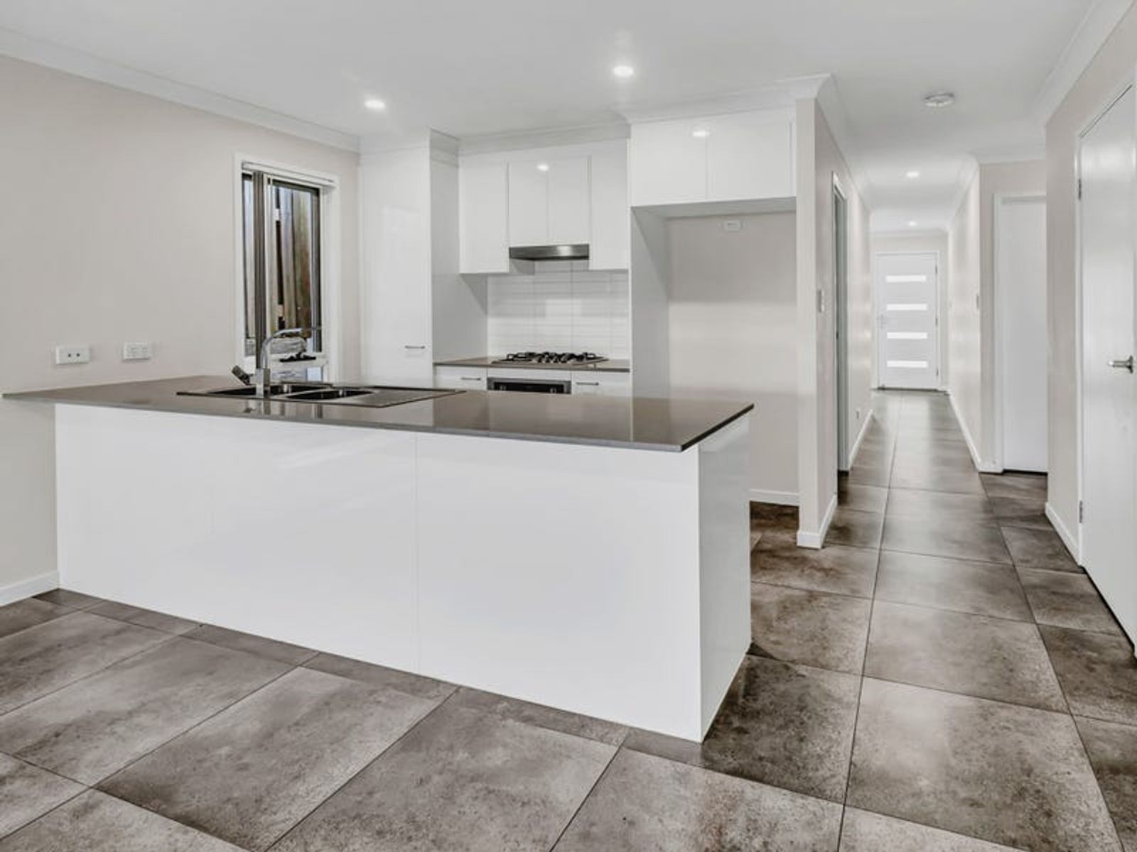 6 Manning Court, Pimpama, QLD 4209, Pimpama - Thumbnail 2