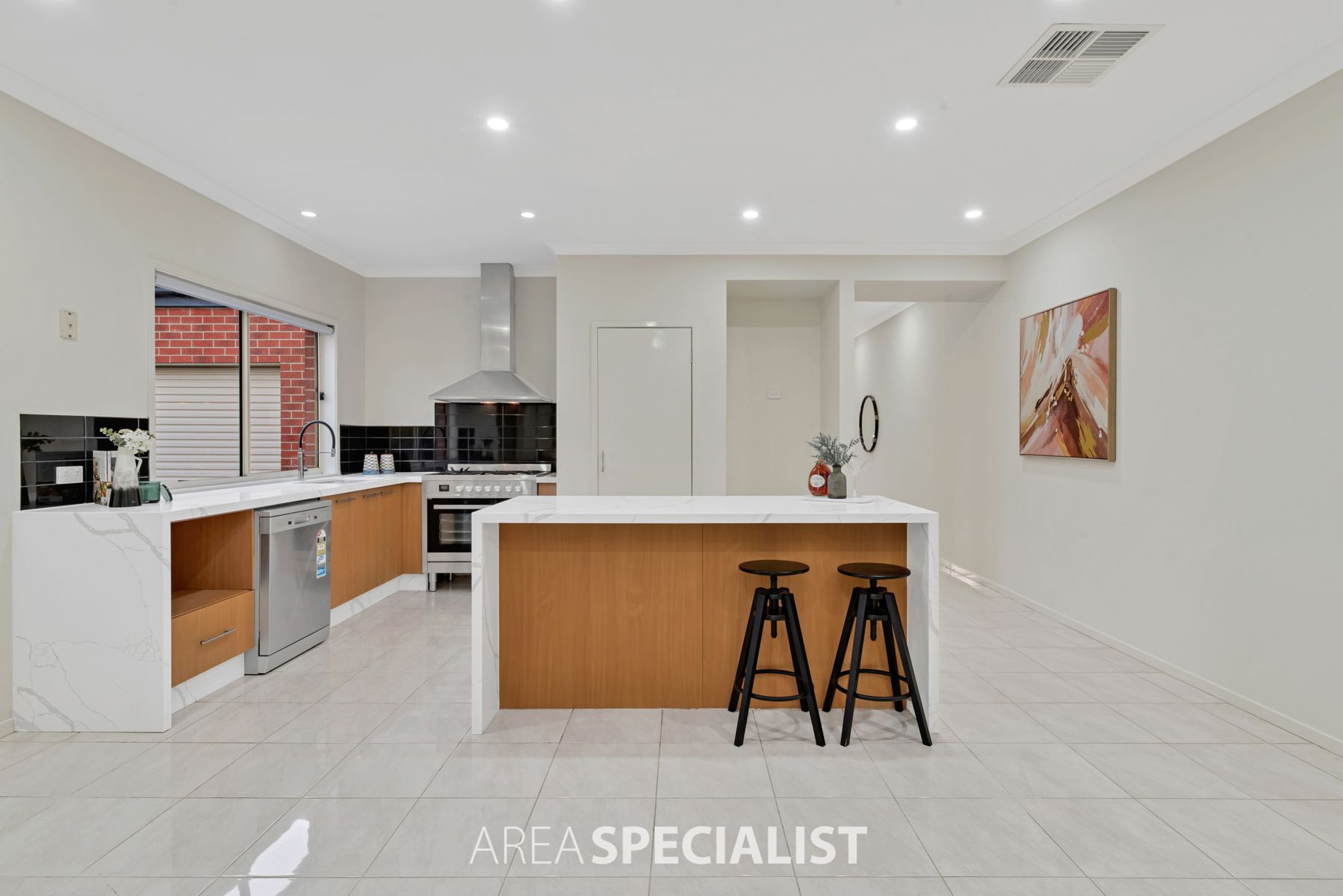 2 Merrowland Avenue, Cranbourne North, VIC 3977, Cranbourne North - Thumbnail 4