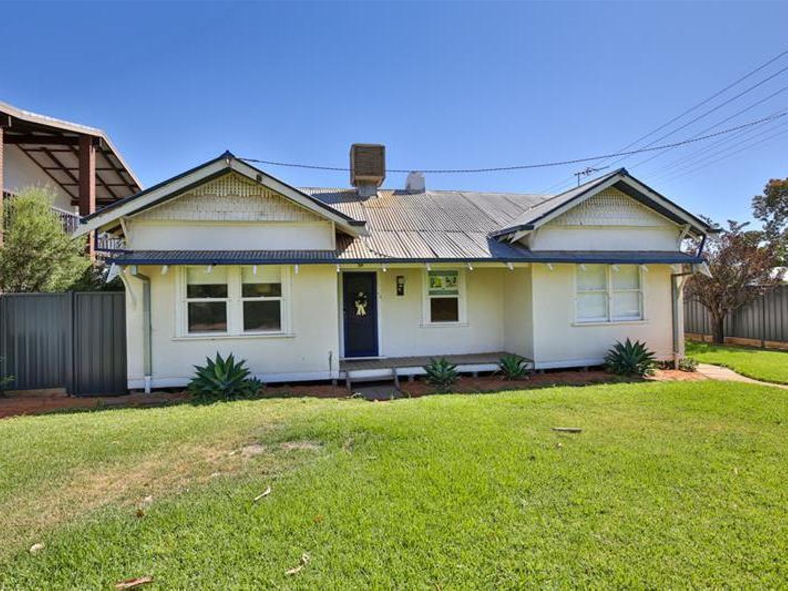 56 Adelaide Street, Gol Gol - Image 1