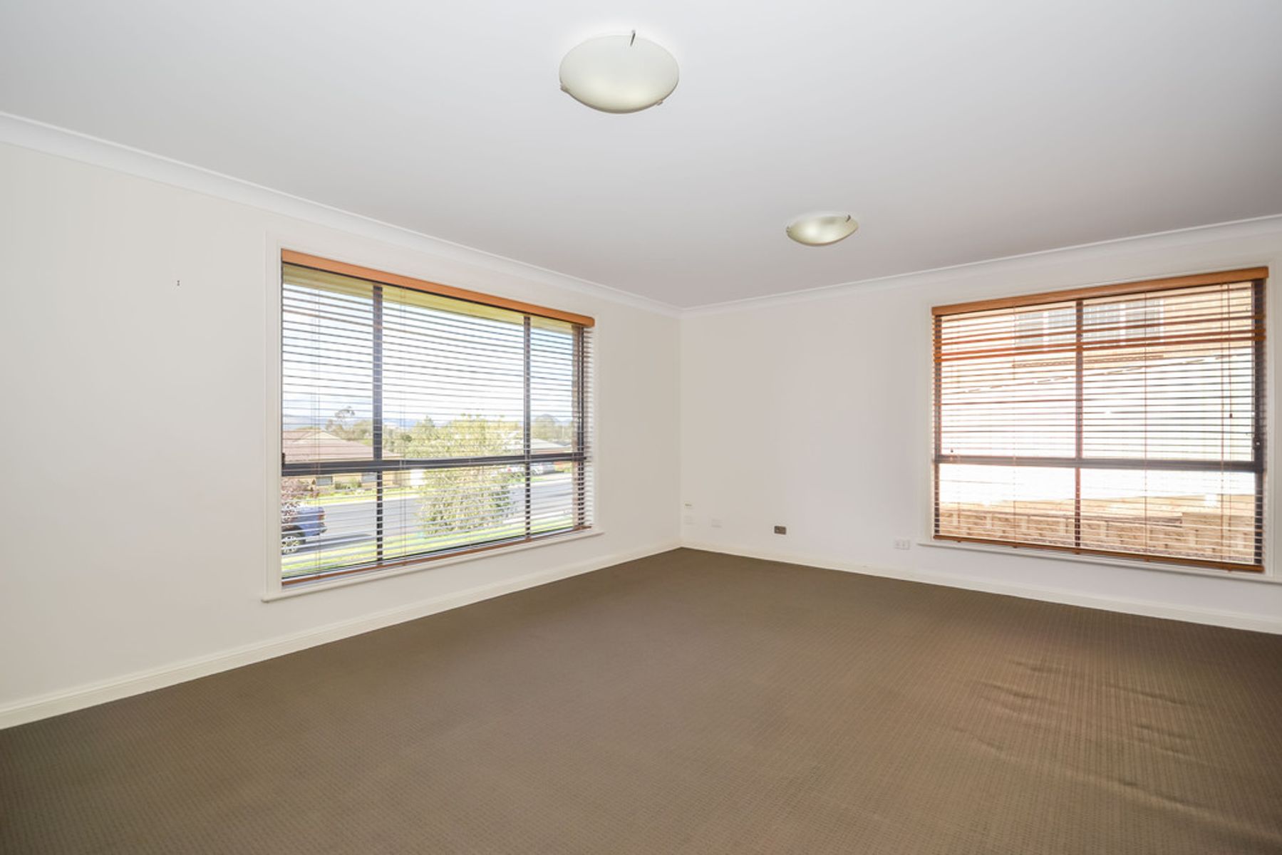 68 White Circle, Mudgee NSW 2850, Mudgee - Thumbnail 4