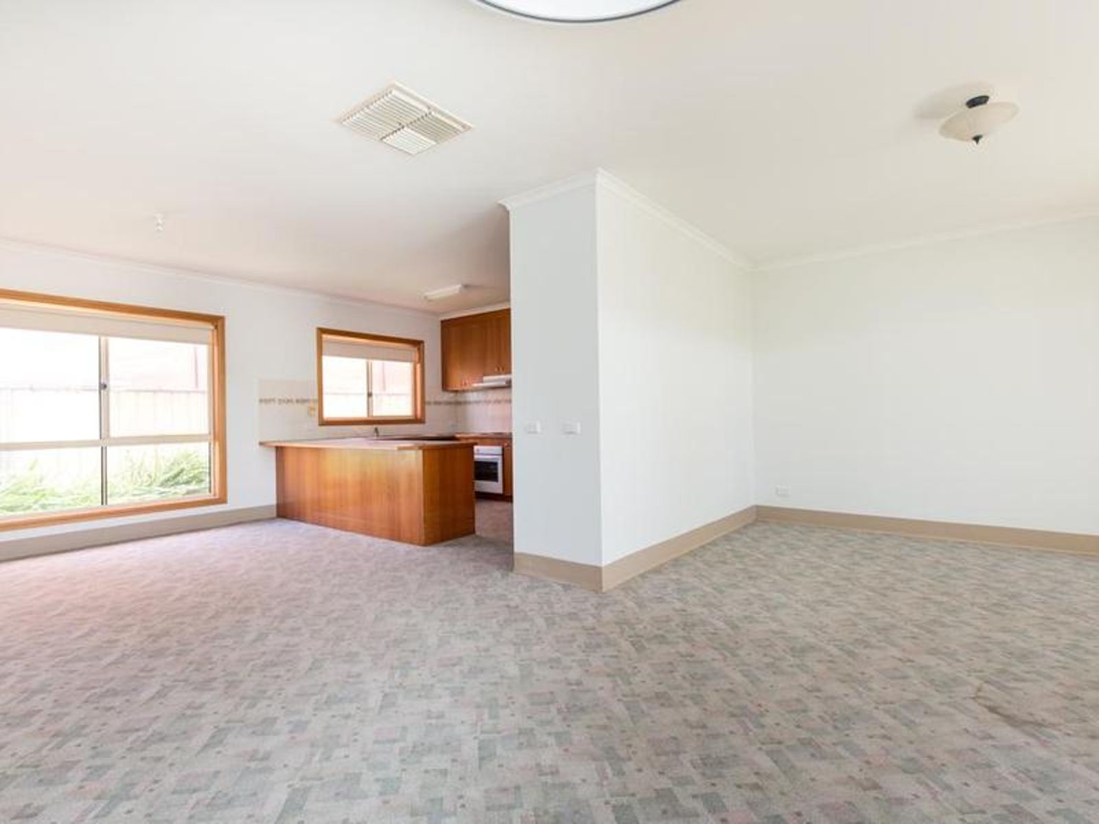 6 Vineleaf Street, Mildura - Thumbnail 3