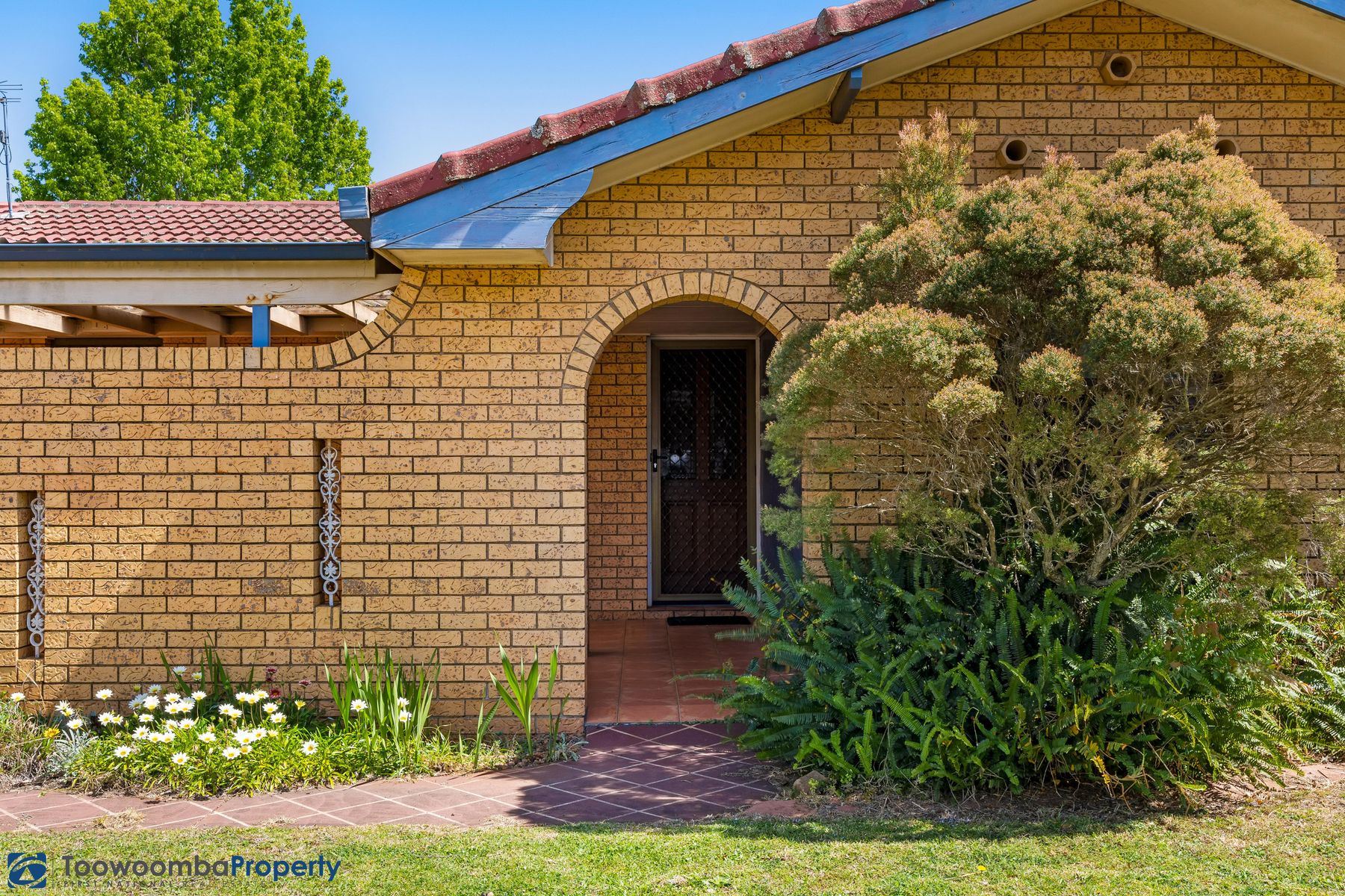 7 Ansett Court, Wilsonton QLD 4350, Wilsonton - Thumbnail 2