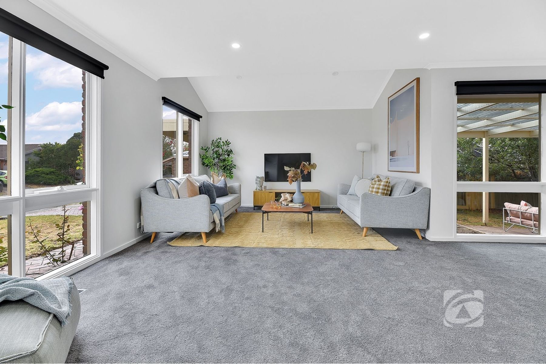 23 Michelle Drive, Hampton Park VIC 3976, Hampton Park - Thumbnail 4