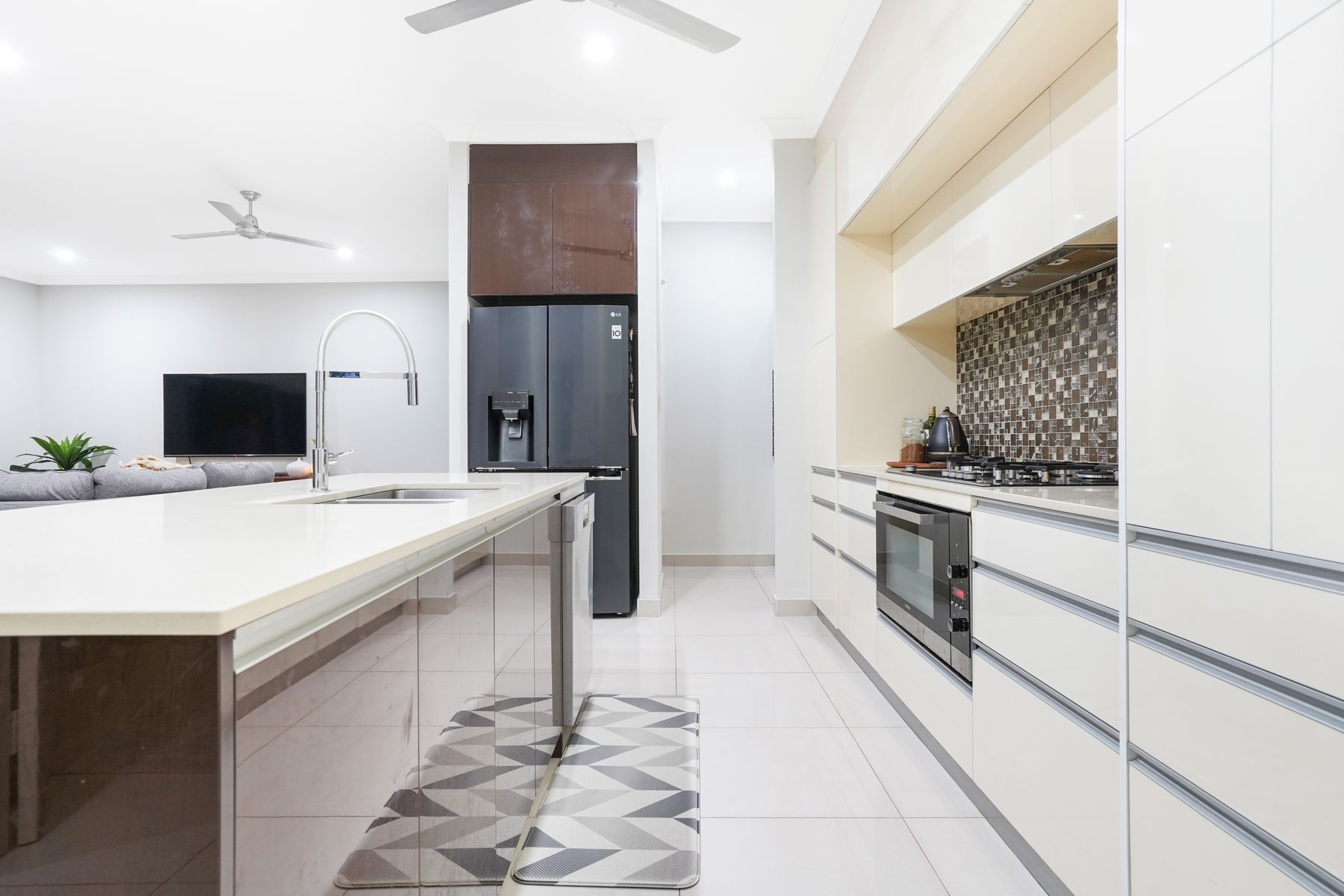 3 Parkinson Street, Muirhead NT 0810, Muirhead - Thumbnail 4