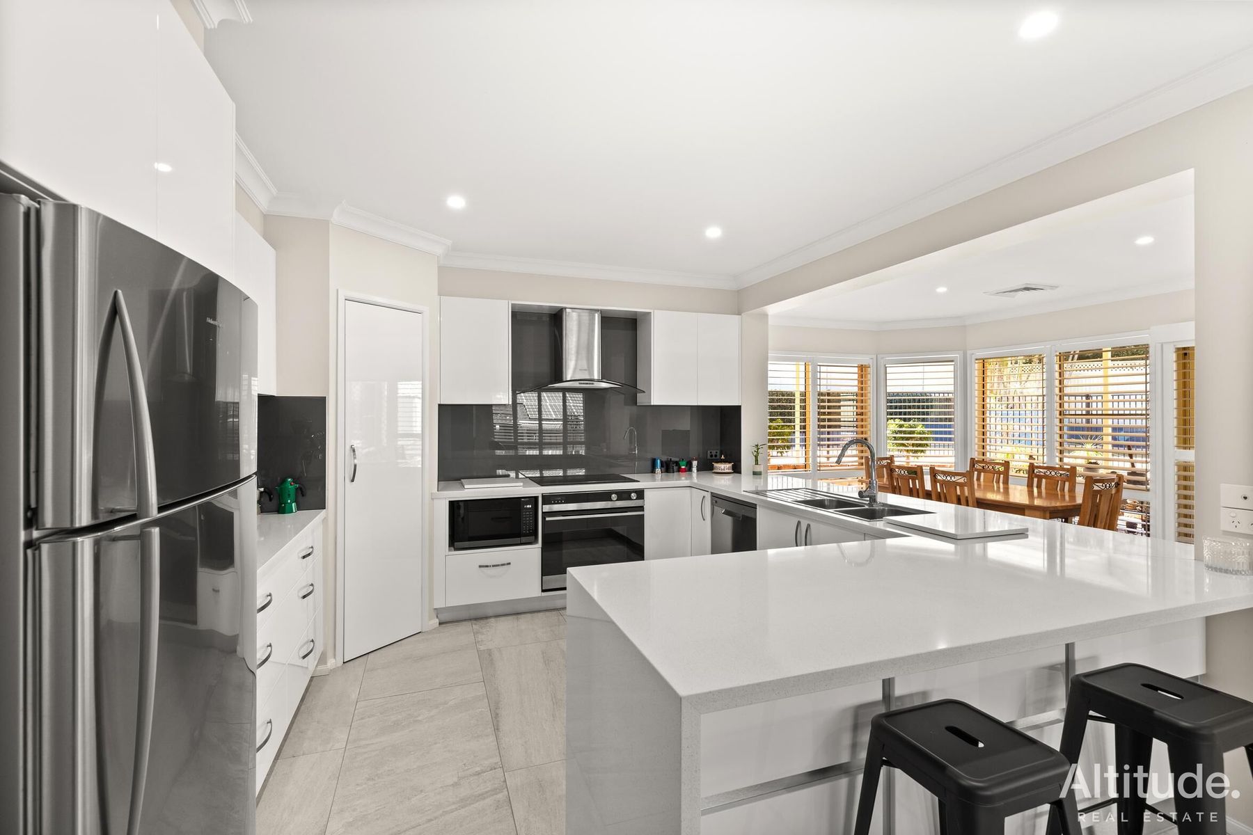 16 Agincourt Crescent, Valentine, NSW 2280, Valentine - Thumbnail 4