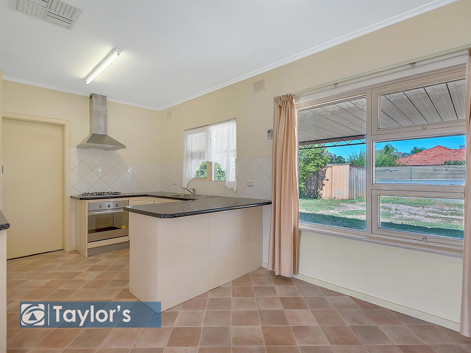 1 Harrow Road, Para Hills West SA 5096, Para Hills West - Thumbnail 4