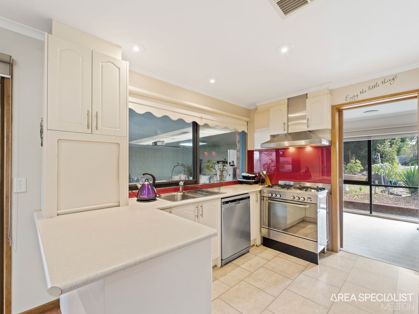 5 Kambar Court, Kurunjang, VIC 3337, Kurunjang - Thumbnail 4