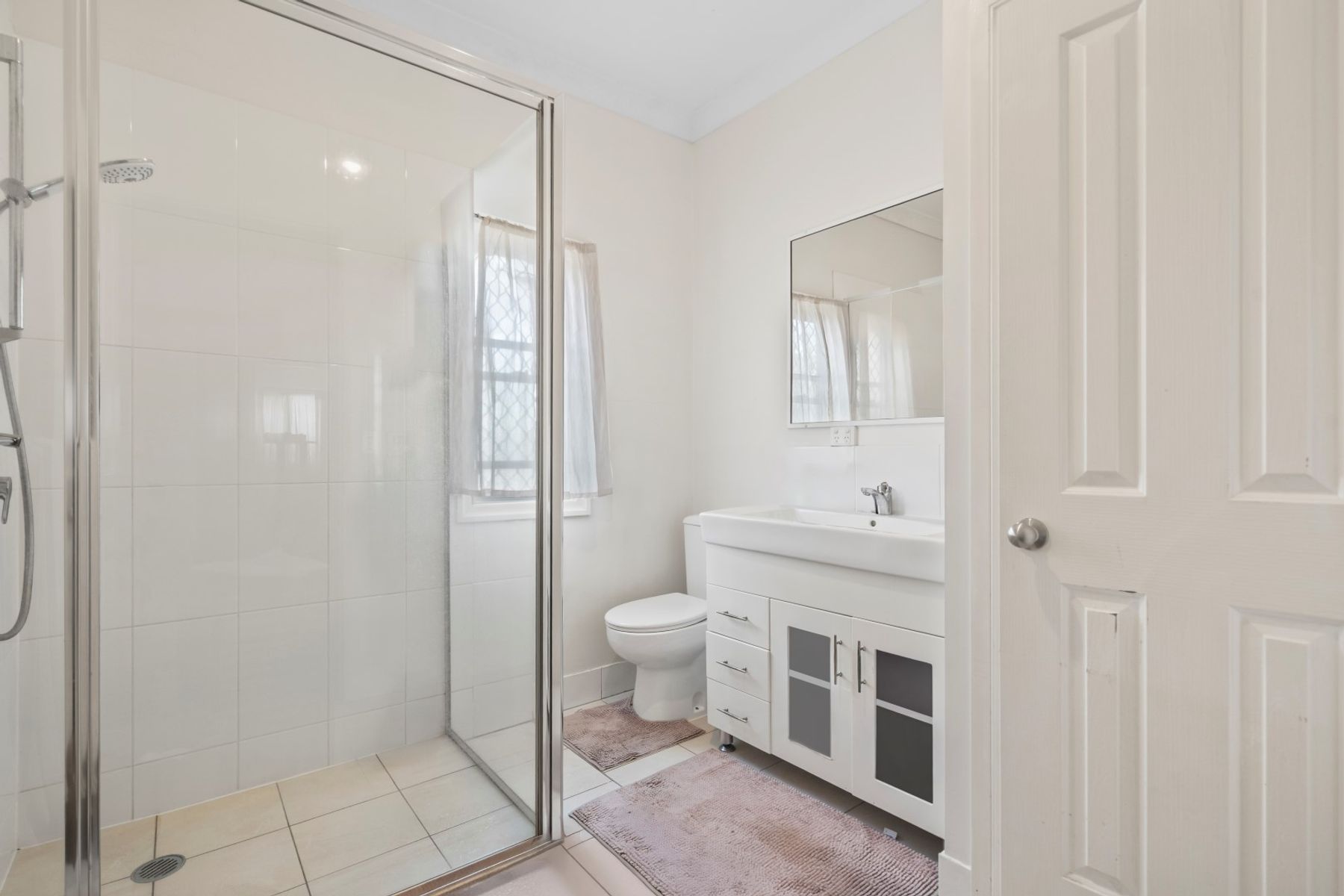 16 Kitchener Street, Booval QLD 4304, Booval - Thumbnail 2