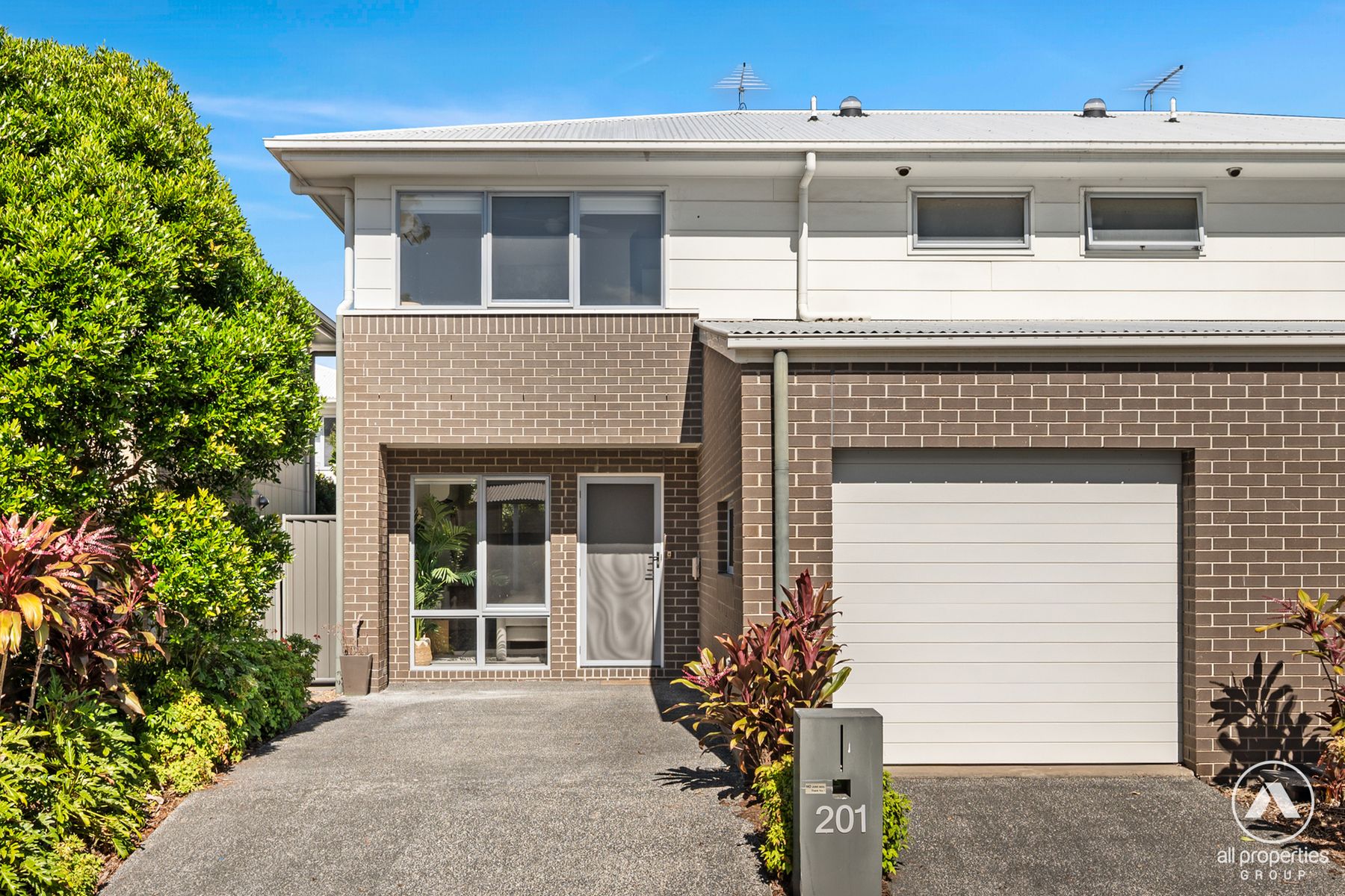 201/25 Farinazzo Street, Richlands QLD 4077, Richlands - Image 1