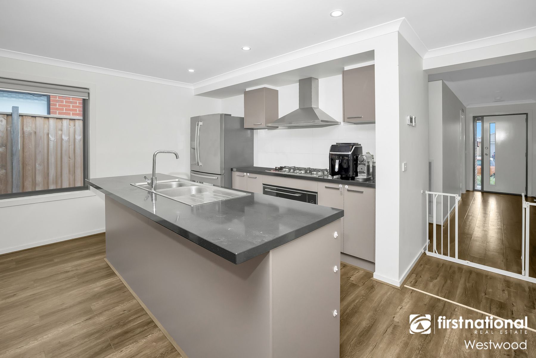 81 Alfred Road, Werribee VIC 3030, Werribee - Thumbnail 2