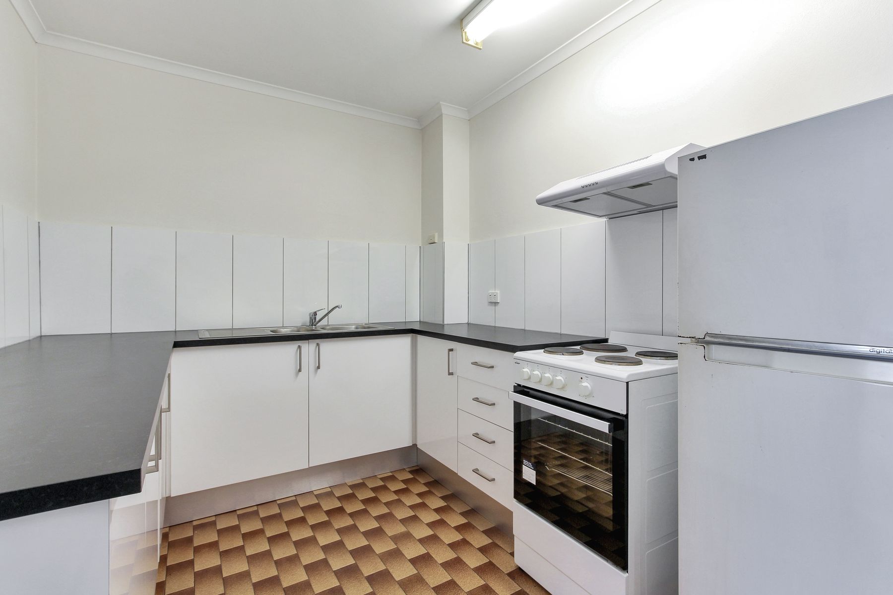 7/4 Manton Street, Darwin City NT 0800, Darwin City - Thumbnail 5