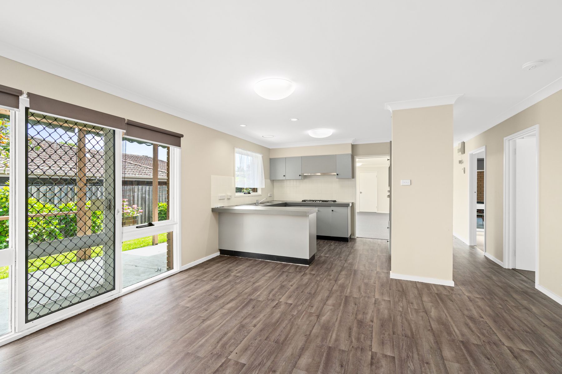 11a Campbell Street, Traralgon VIC 3844, Traralgon - Thumbnail 2