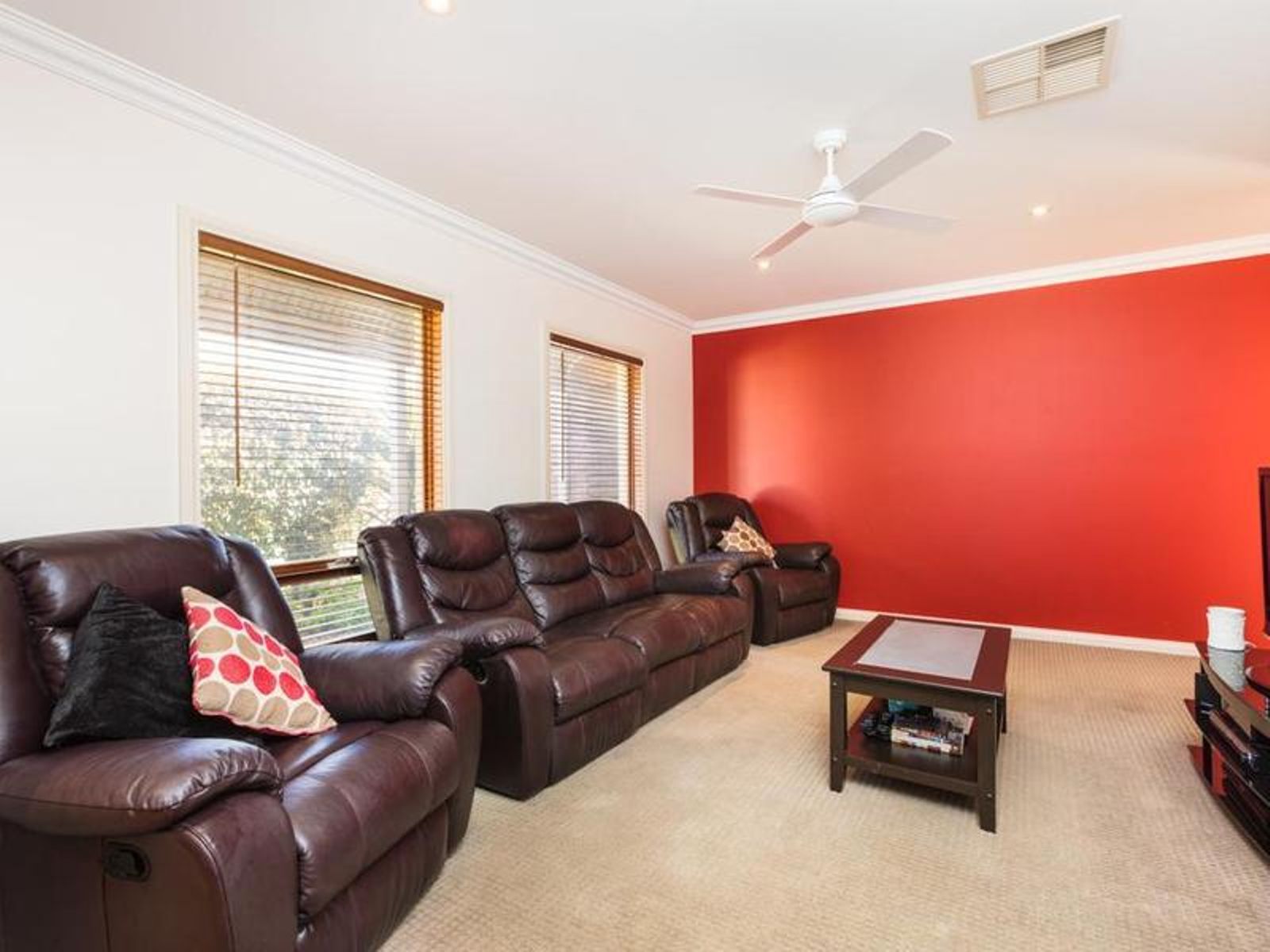 14 Heidi Court, Mildura - Thumbnail 2