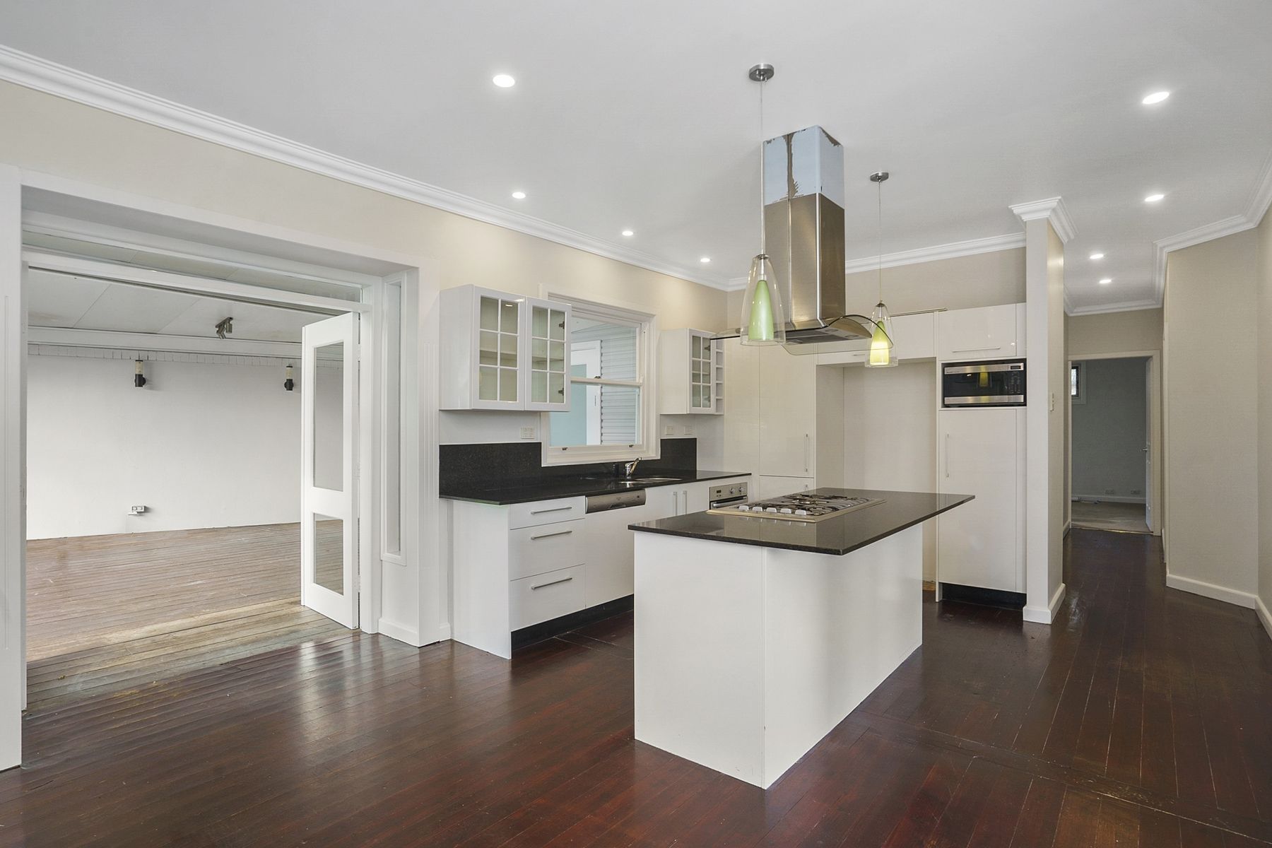 1 Walkom Avenue, Forestville NSW 2087, Forestville - Thumbnail 3
