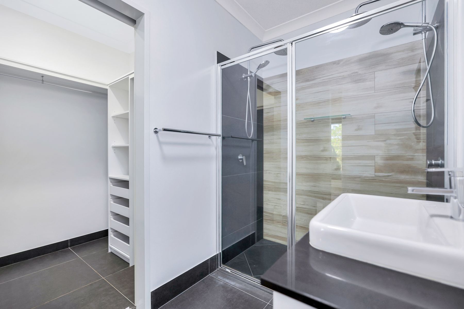 42 Bloodwood Street, Zuccoli NT 0832, Zuccoli - Thumbnail 6