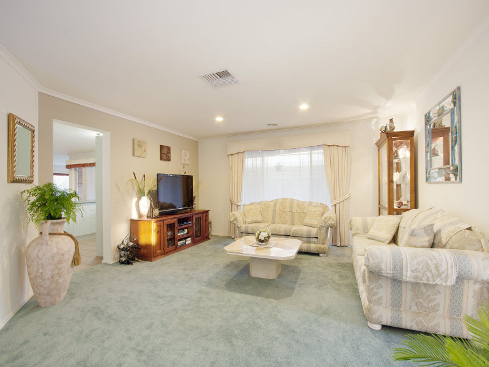 17 Joelle Court, Aspendale Gardens, VIC 3195, Aspendale Gardens - Thumbnail 7