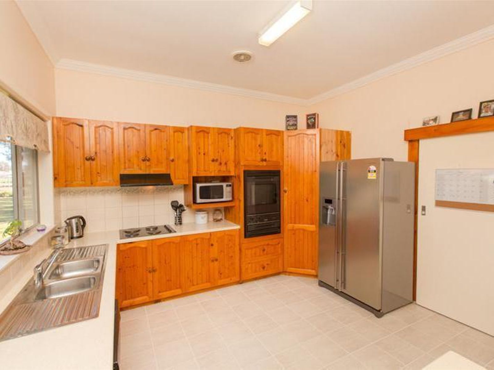 2818 Eleventh Street, Nichols Point - Thumbnail 5