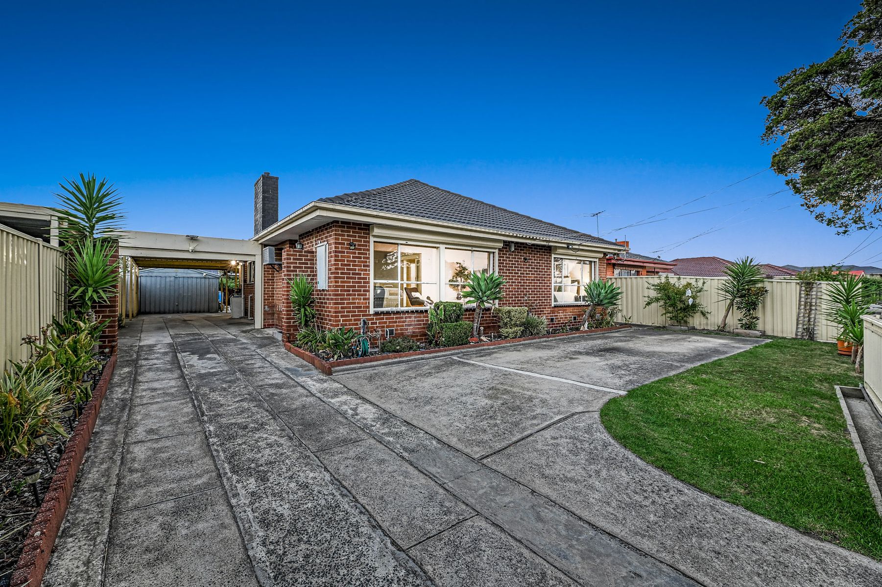 4 Devonshire Drive, Keysborough, VIC 3173, Keysborough - Thumbnail 2