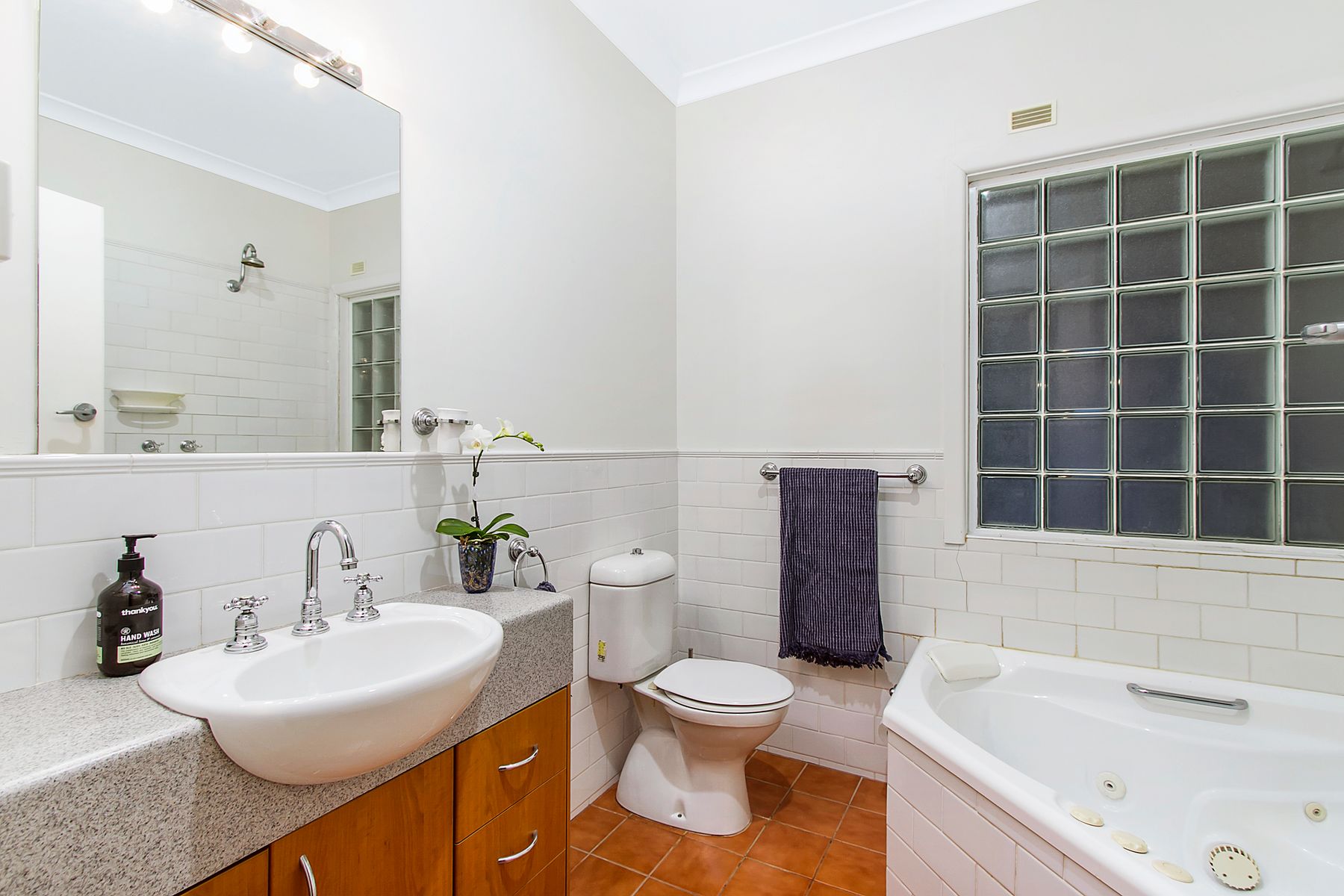 7 Belmont Road West, Croydon South - Thumbnail 7