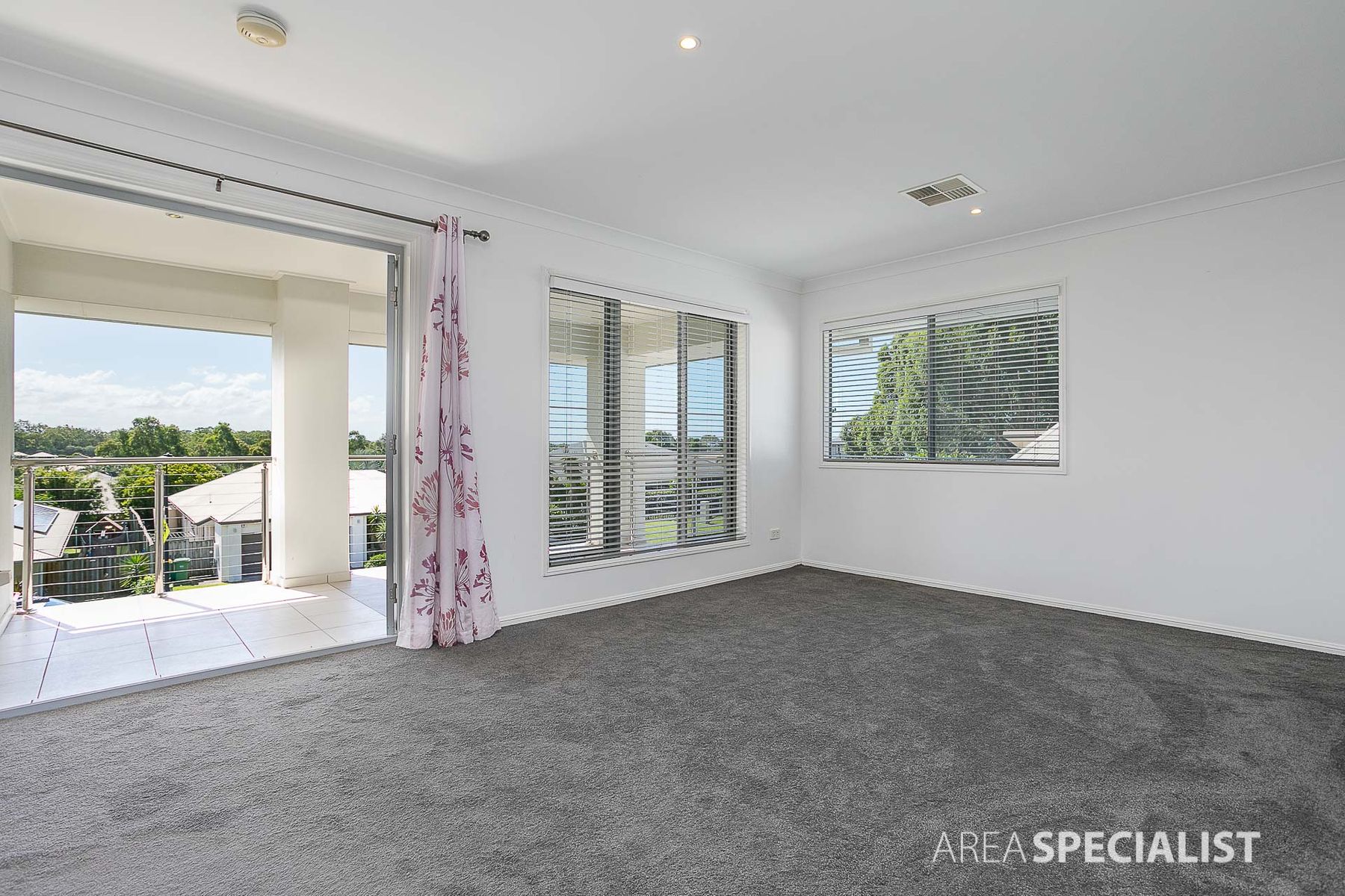 24 Hazelmere Crescent, Ormeau, QLD 4208, Ormeau - Thumbnail 7