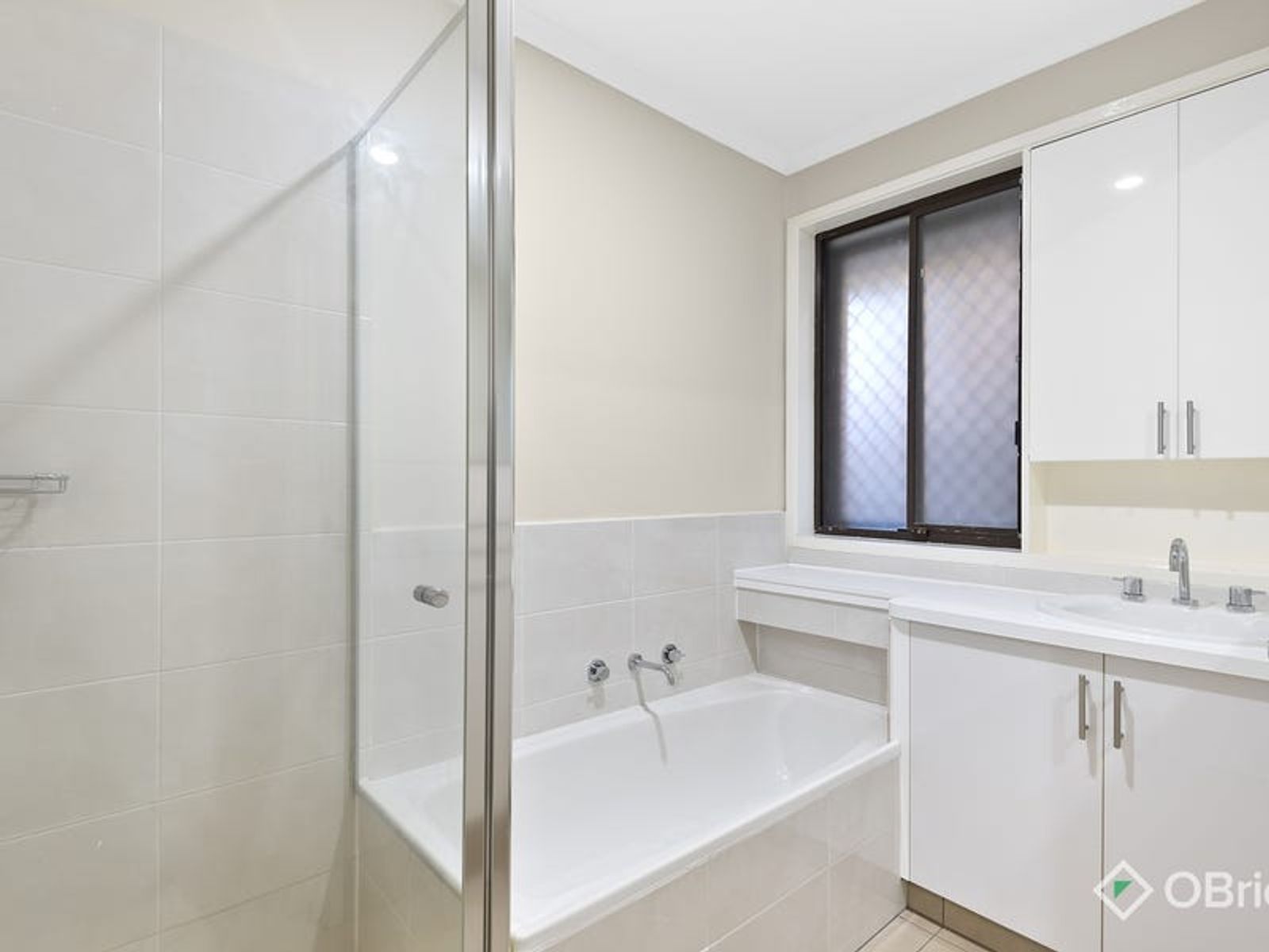 25 Isaac Smith Crescent, Endeavour Hills, VIC 3802, Endeavour Hills - Thumbnail 7