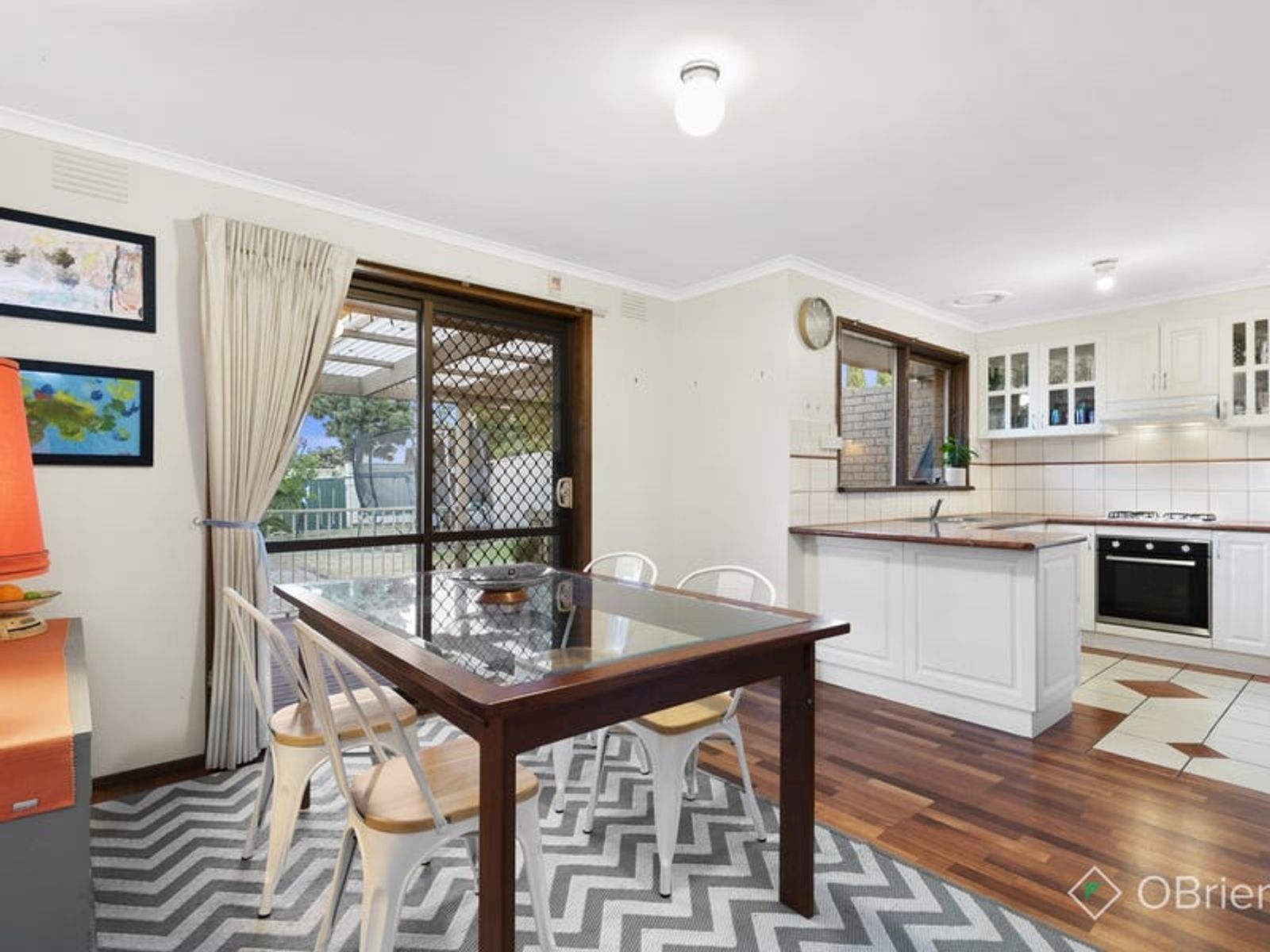 26 Monteith Crescent, Endeavour Hills, VIC 3802, Endeavour Hills - Thumbnail 2