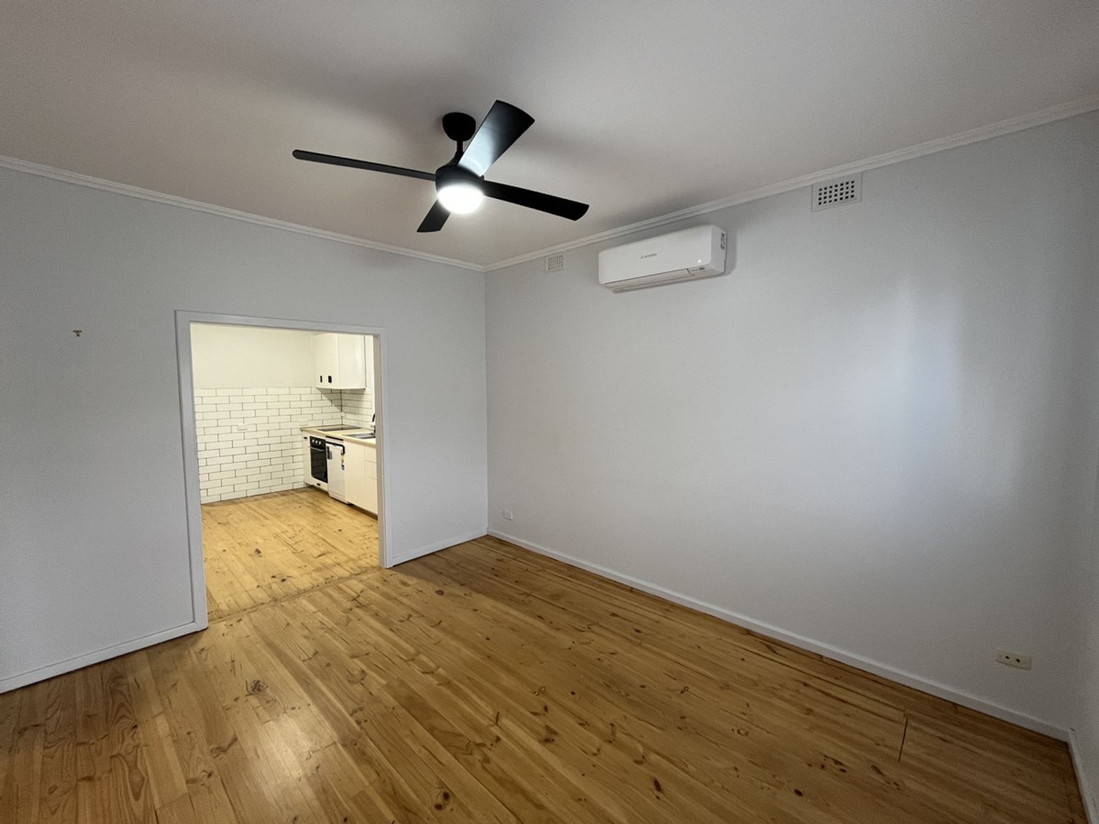 1 Sunman Road, Port Augusta West SA 5700, Port Augusta West - Thumbnail 4