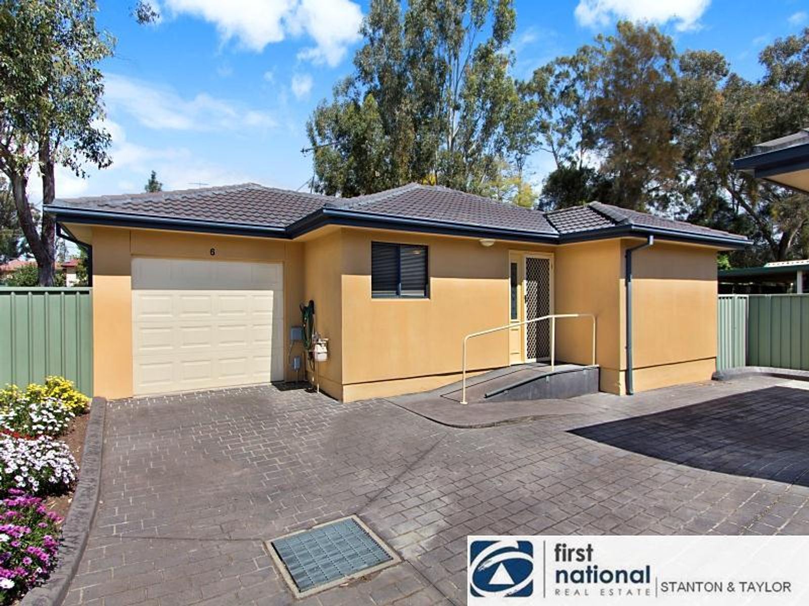 6/90 Lethbridge  Street, Penrith - Thumbnail 4