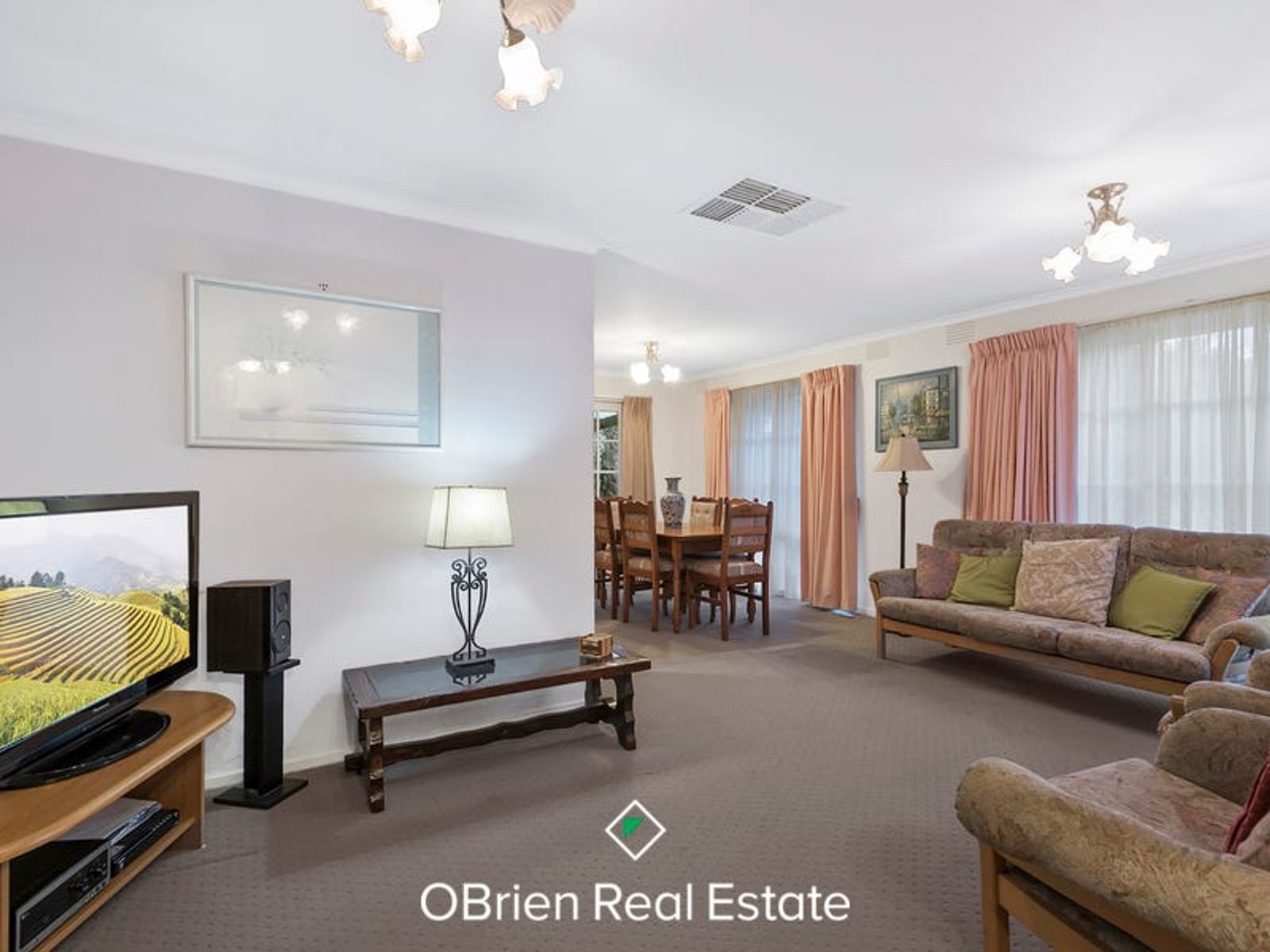 7 Doyle Place, Endeavour Hills, VIC 3802, Endeavour Hills - Thumbnail 2