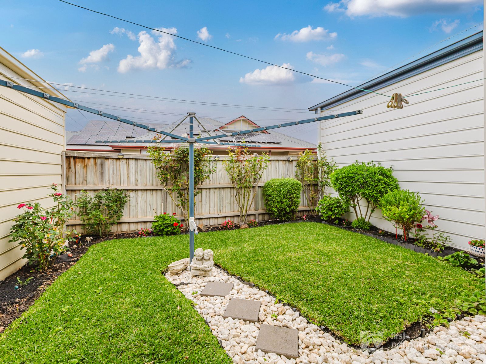 024 Open2view ID945904 786 Eynesbury Road