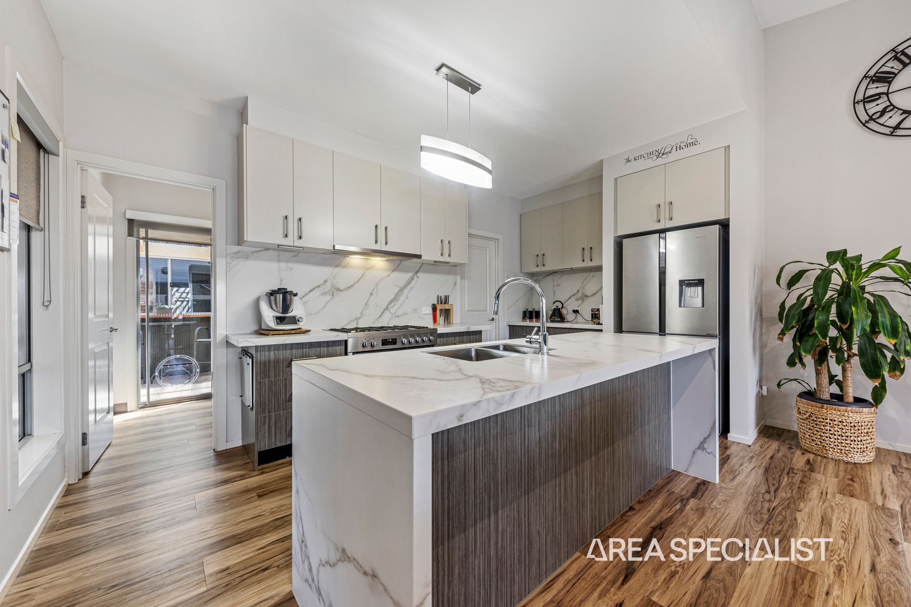 55 Winneke Way, Pakenham, VIC 3810, Pakenham - Thumbnail 3